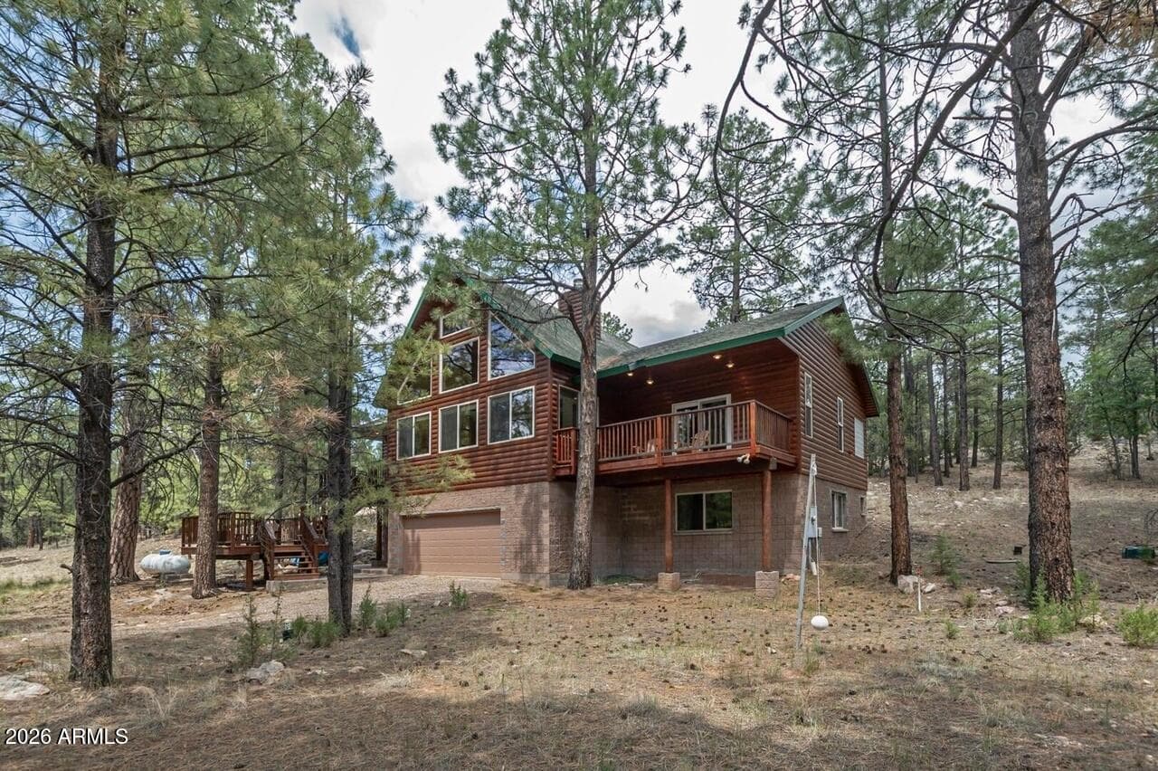 2833 W Red Hawk Circle, Happy Jack, AZ 86024 — photo 1 of 42