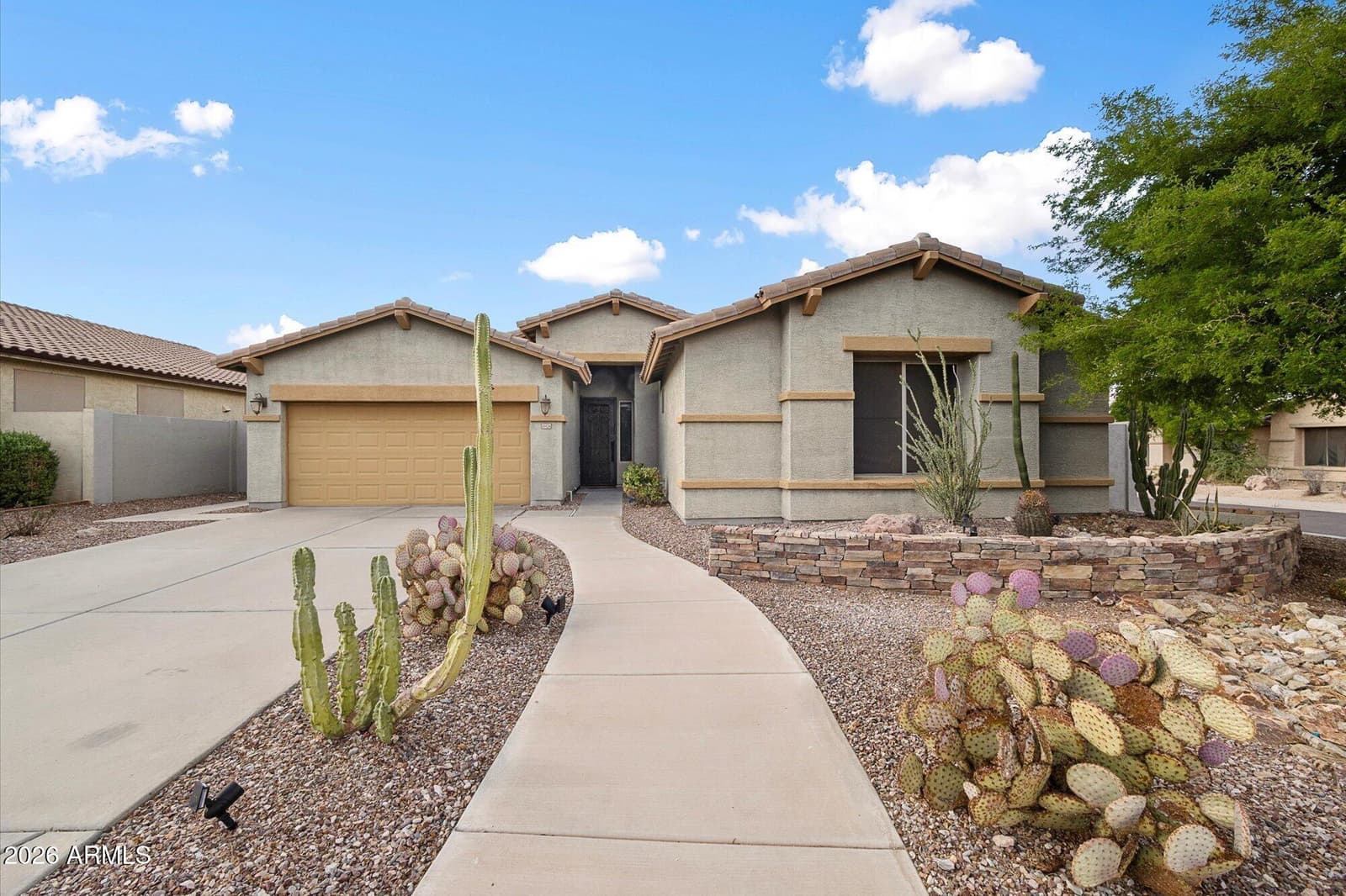 18426 W Western Star Boulevard, Goodyear, AZ 85338 — photo 1 of 25
