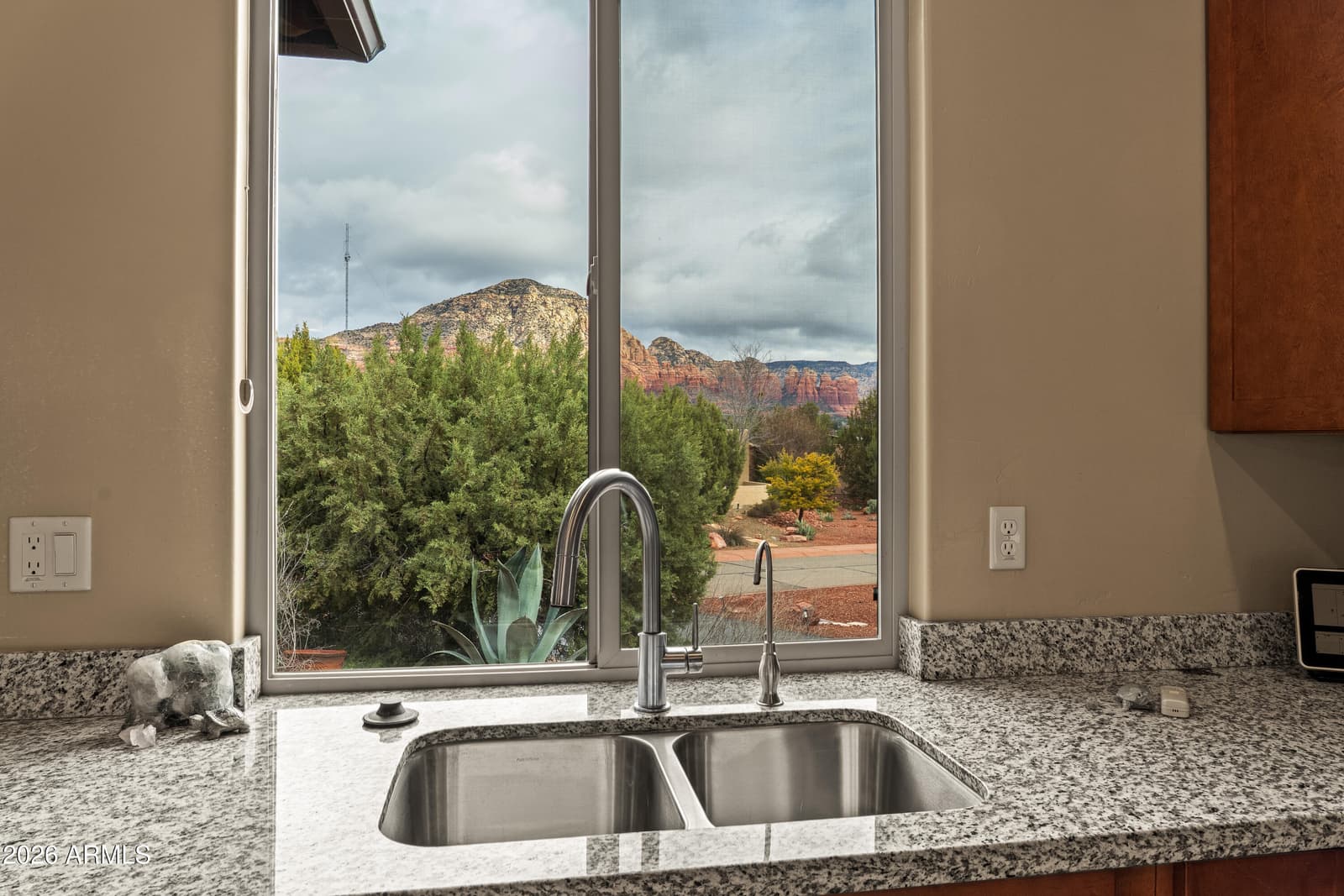3445 Navoti Drive, Sedona, AZ 86336 — photo 10 of 41