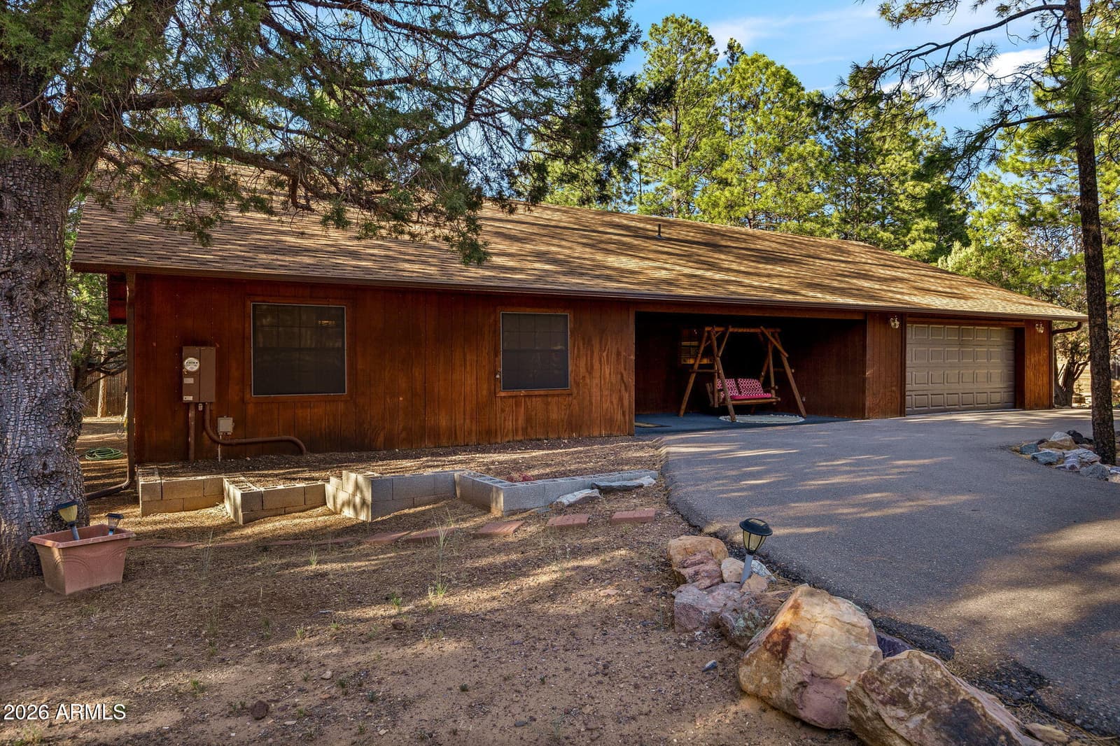 2202 Forest Park Drive, Overgaard, AZ 85933 — photo 4 of 50