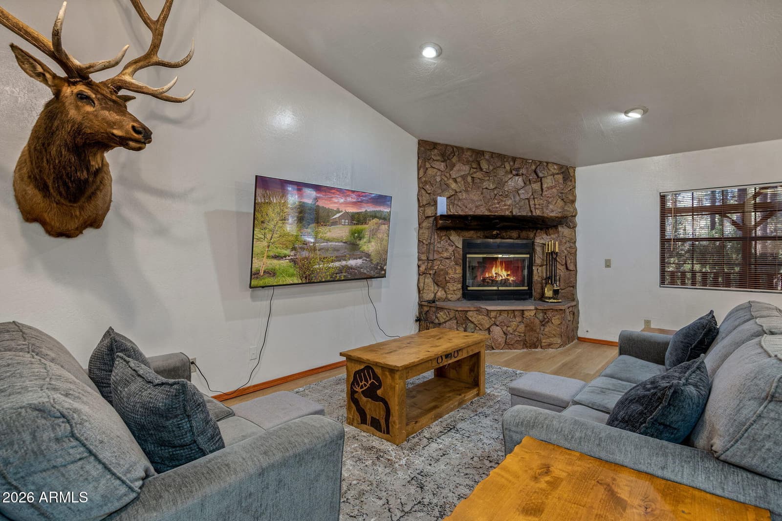 2202 Forest Park Drive, Overgaard, AZ 85933 — photo 16 of 50