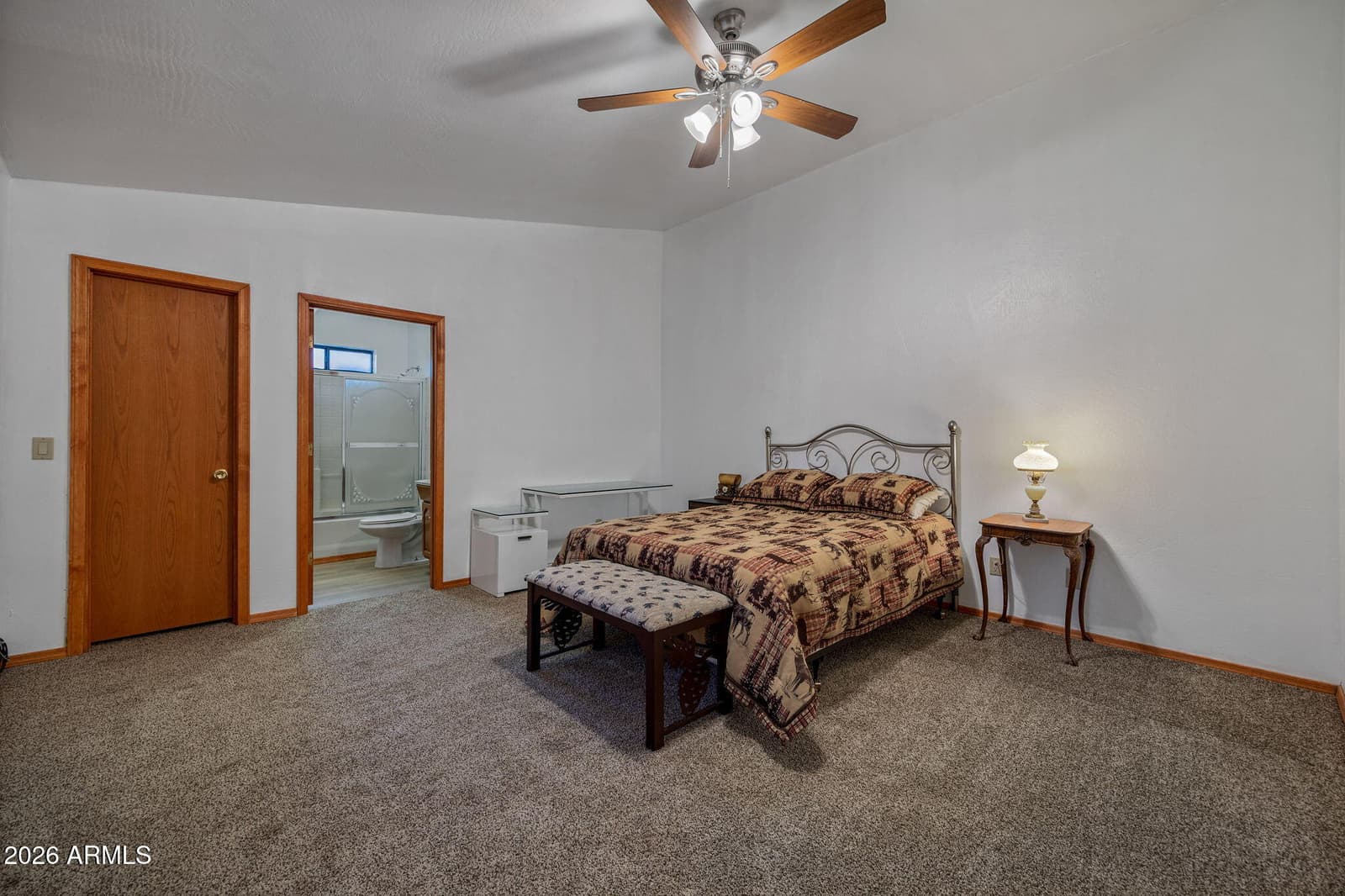 2202 Forest Park Drive, Overgaard, AZ 85933 — photo 31 of 50