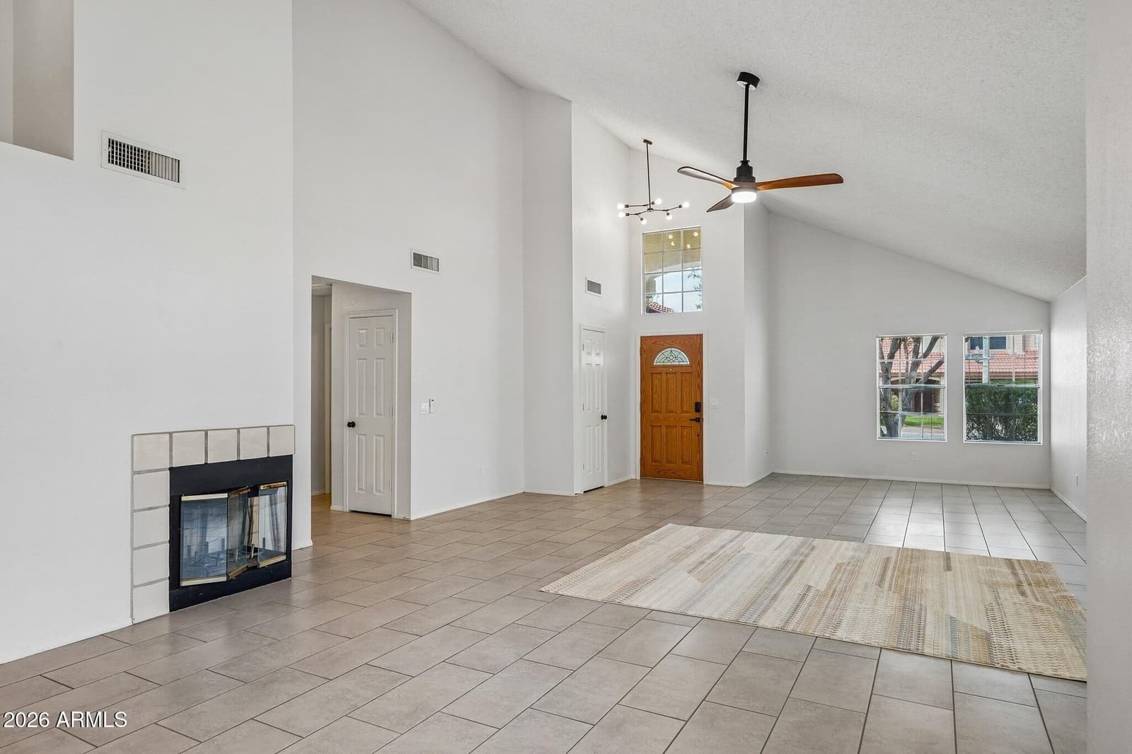 3219 E Wildwood Drive, Phoenix, AZ 85048 — photo 7 of 42
