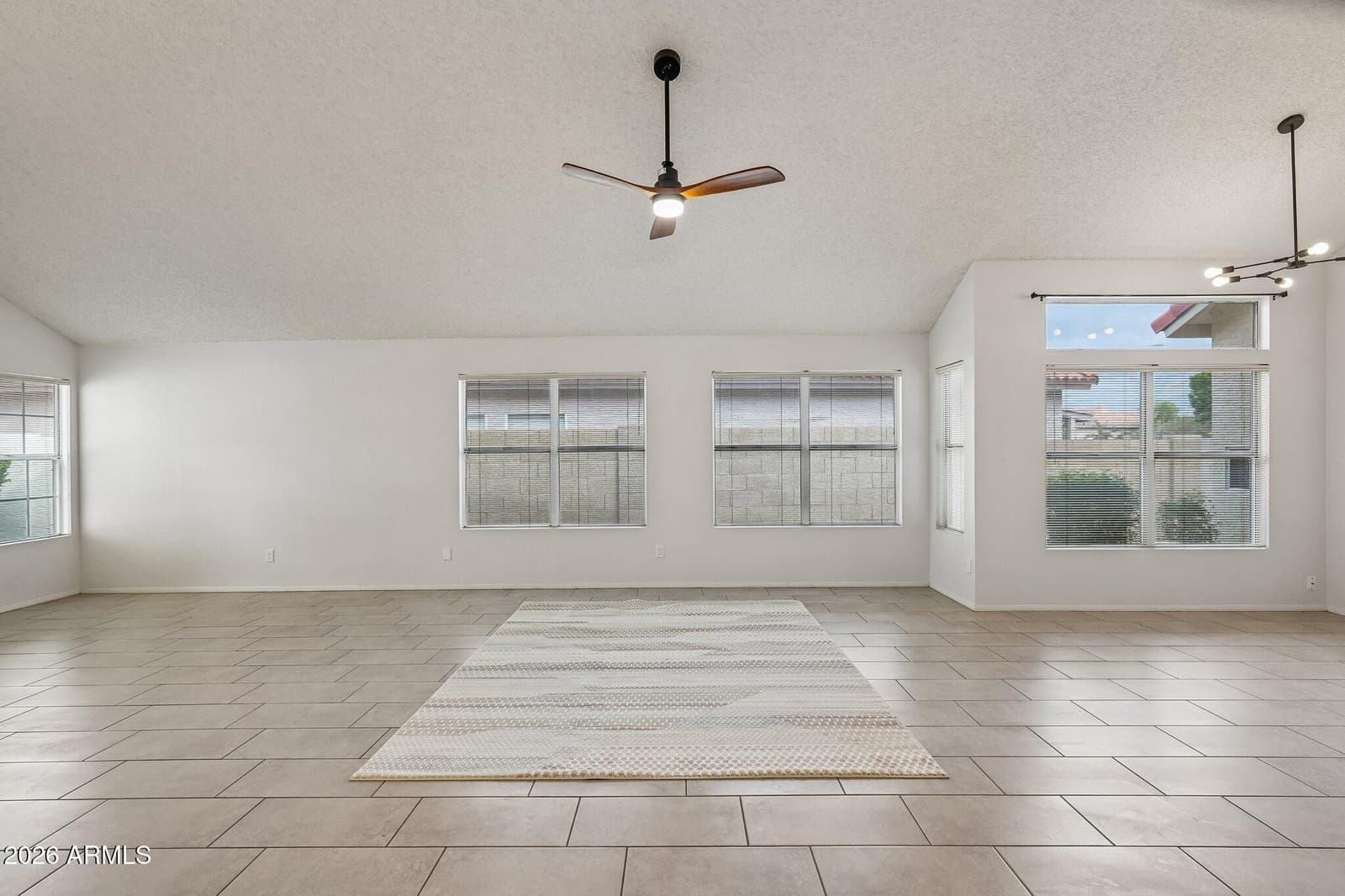 3219 E Wildwood Drive, Phoenix, AZ 85048 — photo 9 of 42