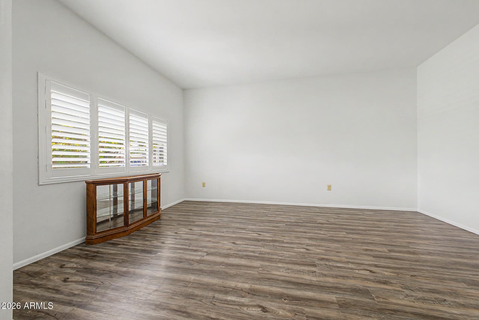 10416 W Hutton Drive, Sun City, AZ 85351 — photo 7 of 33