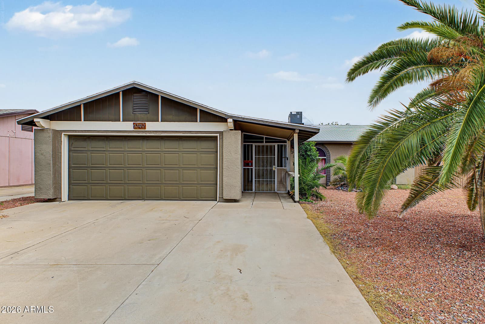 1040 S Vineyard, Mesa, AZ 85210 — photo 2 of 35