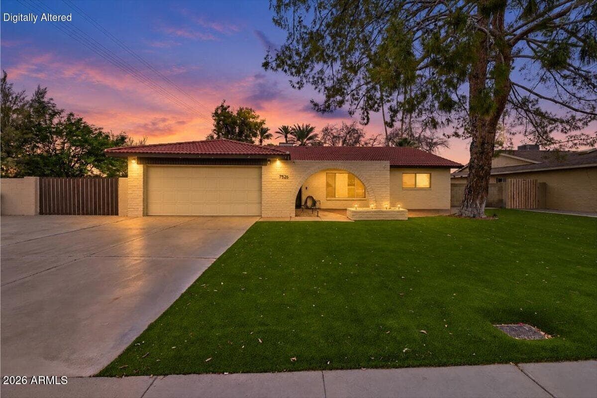 7526 S Forest Avenue, Tempe, AZ 85283 — photo 2 of 28
