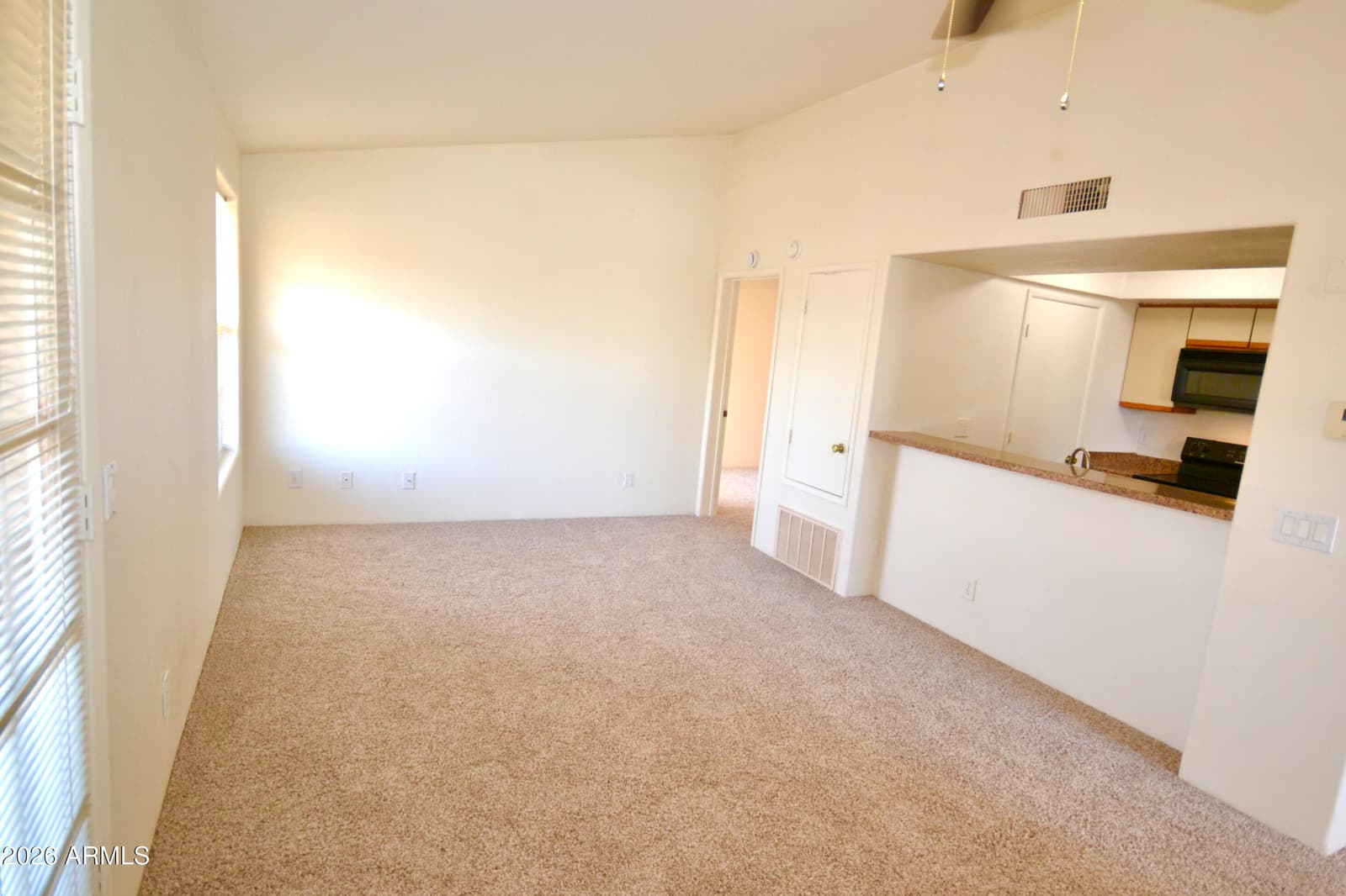 1333 E Morten Avenue 210, Phoenix, AZ 85020 — photo 16 of 24