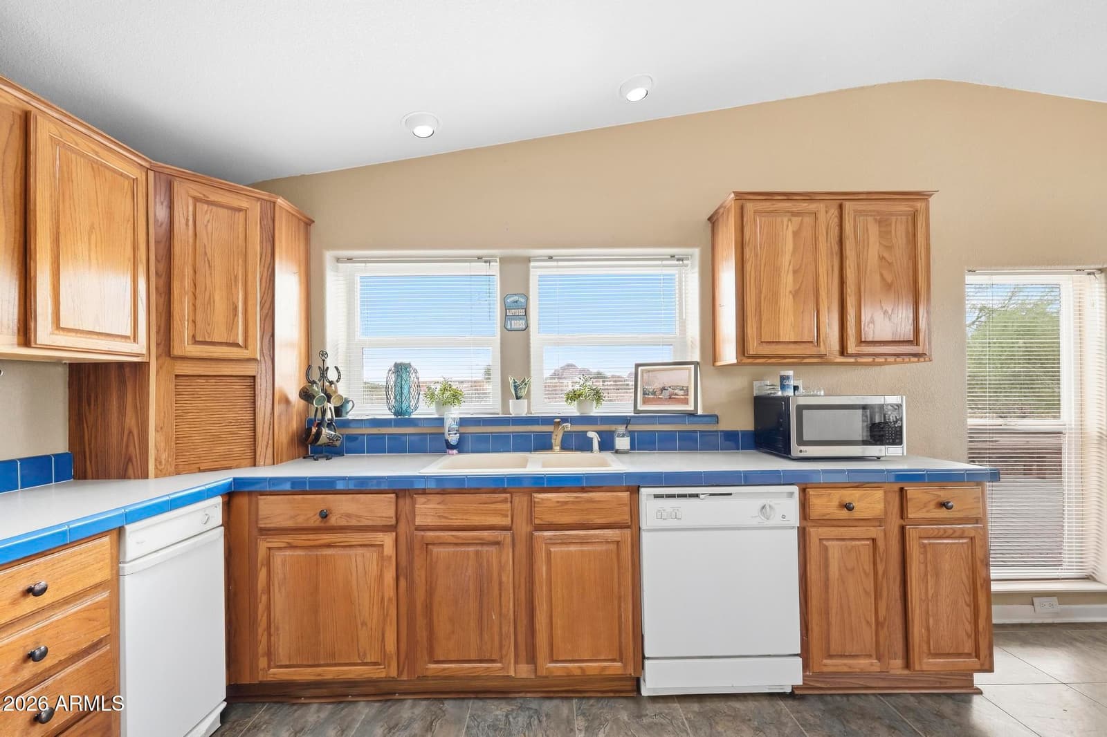 51504 W Donald Road, Aguila, AZ 85320 — photo 23 of 49