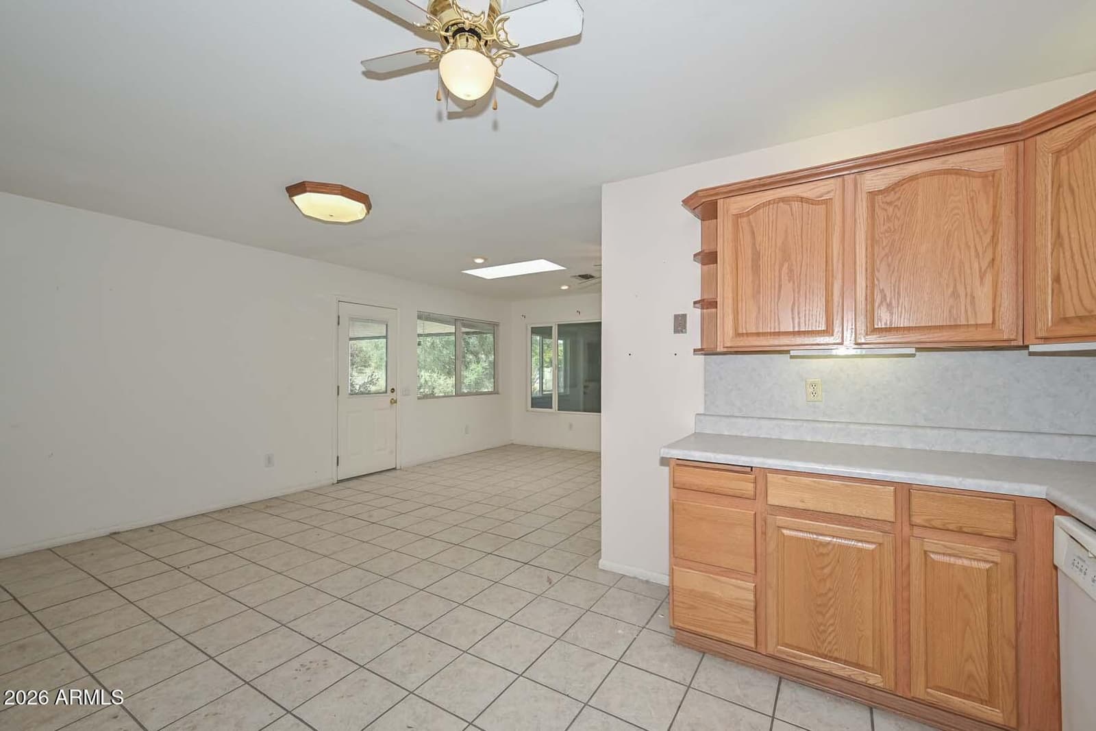 11646 N 105th Avenue, Sun City, AZ 85351 — photo 14 of 61