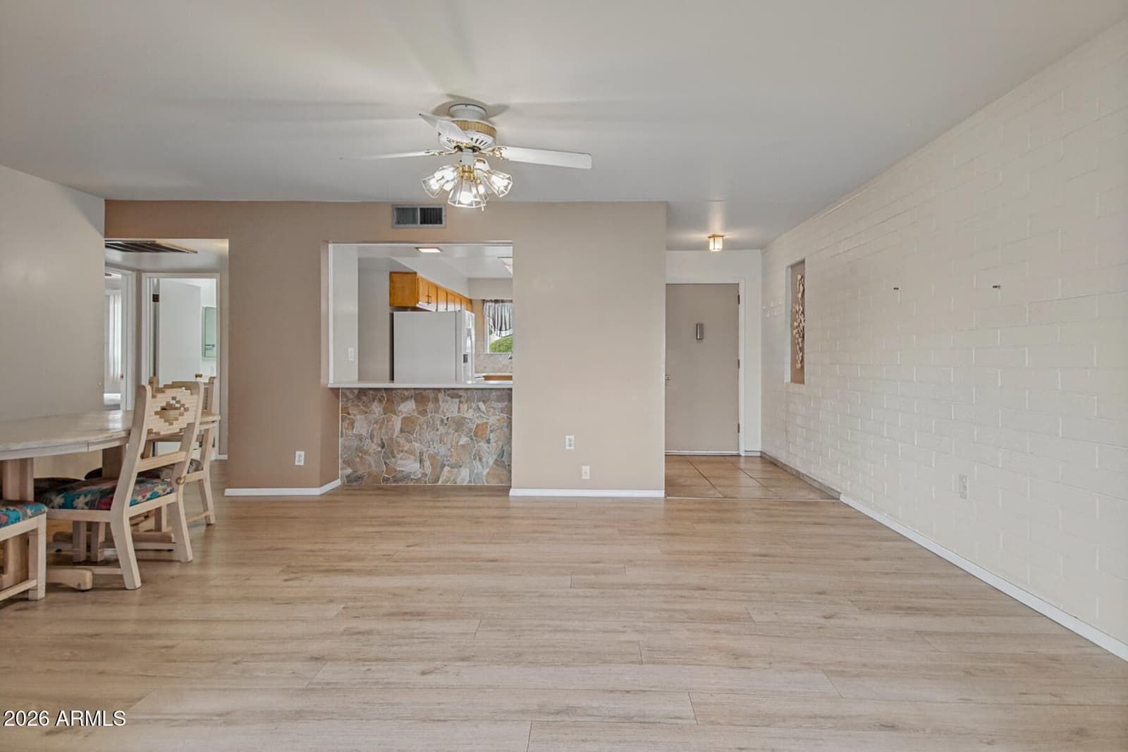 10842 W Abbott Avenue, Sun City, AZ 85351 — photo 8 of 27