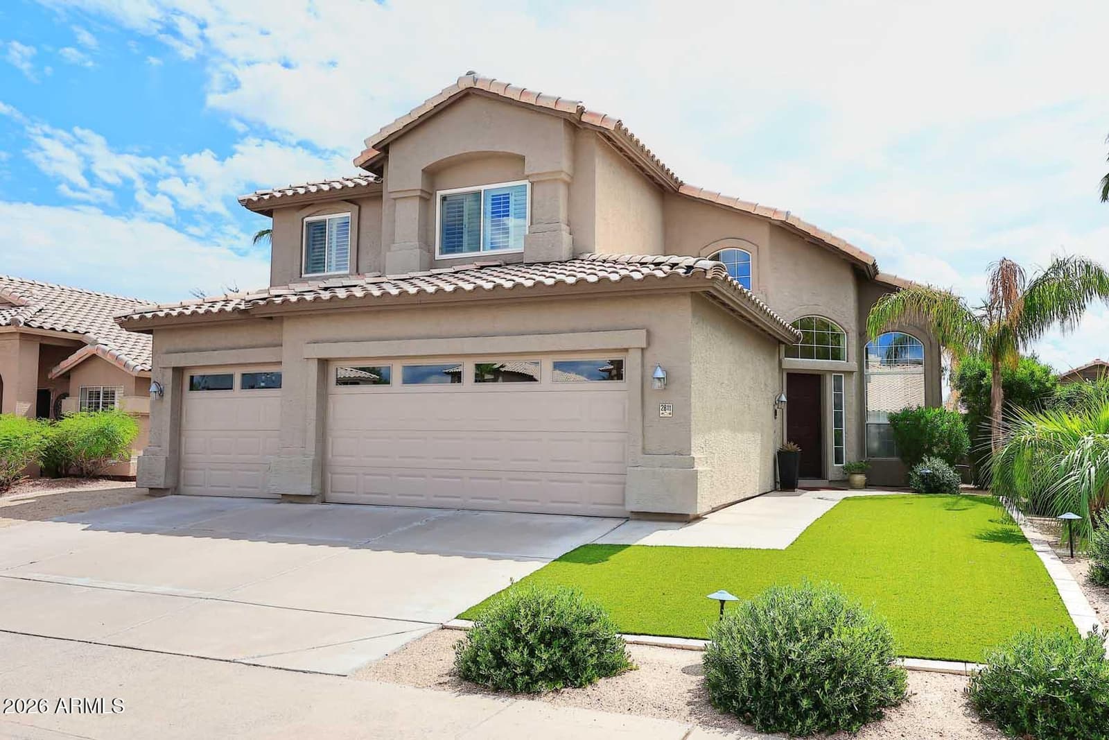 2811 E Brookwood Court, Phoenix, AZ 85048 — photo 1 of 52