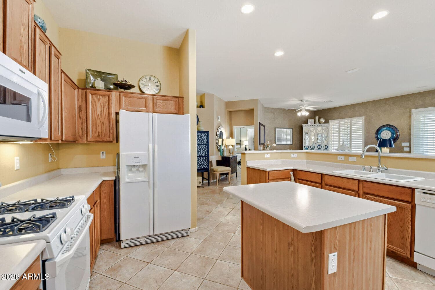 16611 S 16th Avenue, Phoenix, AZ 85045 — photo 10 of 34