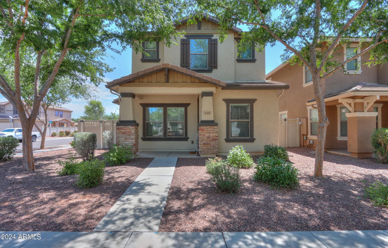 986 S Hawk Lane, Gilbert, AZ 85296 — photo 1 of 38