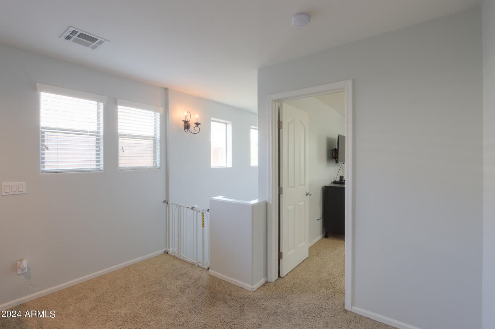 986 S Hawk Lane, Gilbert, AZ 85296 — photo 20 of 38