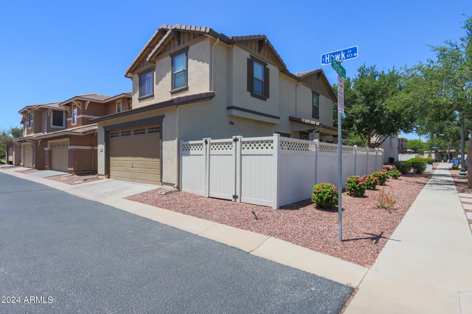986 S Hawk Lane, Gilbert, AZ 85296 — photo 31 of 38