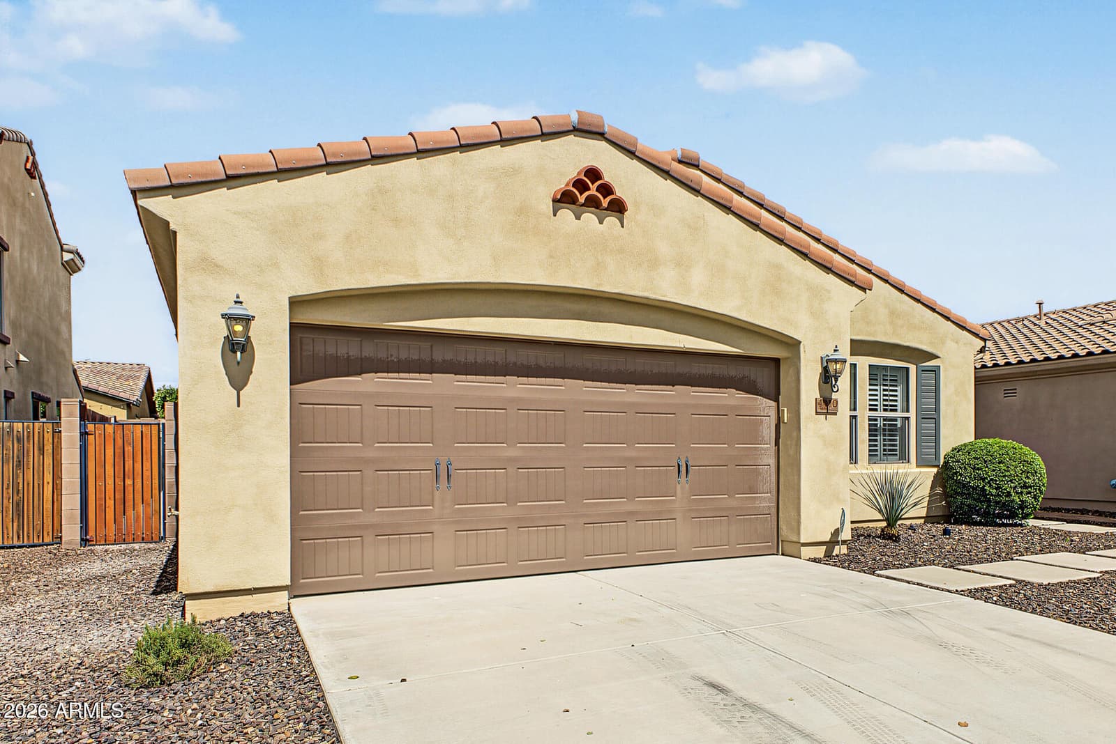 4410 E Campo Bello Drive, Phoenix, AZ 85032 — photo 4 of 34