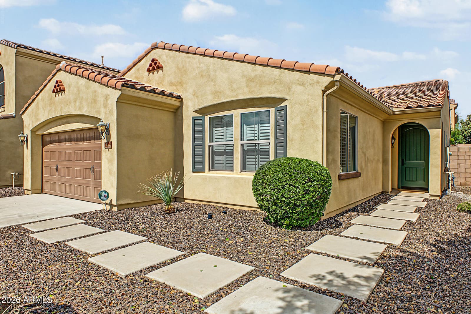 4410 E Campo Bello Drive, Phoenix, AZ 85032 — photo 5 of 34