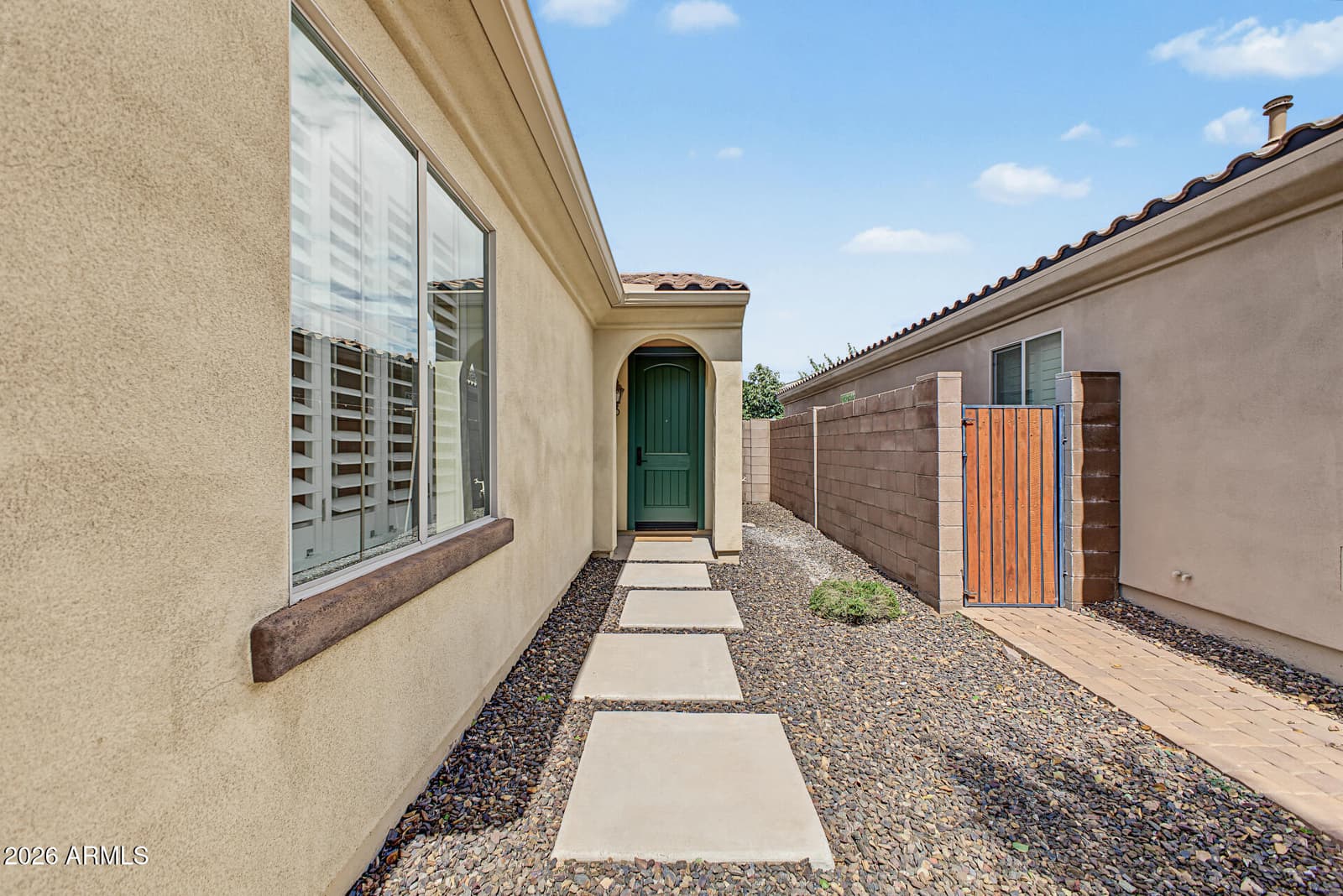 4410 E Campo Bello Drive, Phoenix, AZ 85032 — photo 7 of 34