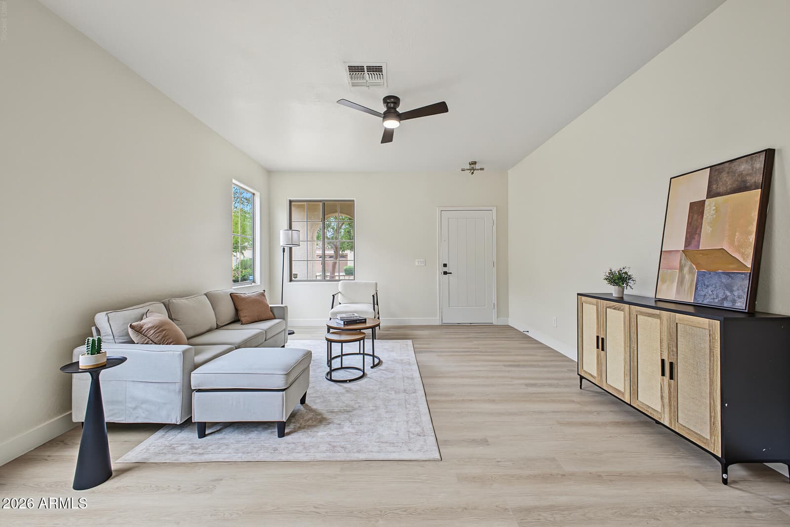 2520 W Alta Vista Road, Phoenix, AZ 85041 — photo 10 of 31