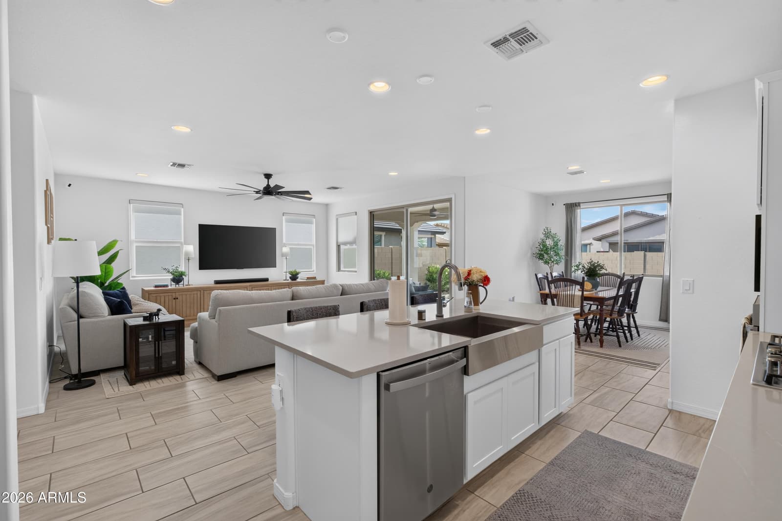 9606 E Spiral Avenue, Mesa, AZ 85212 — photo 15 of 94
