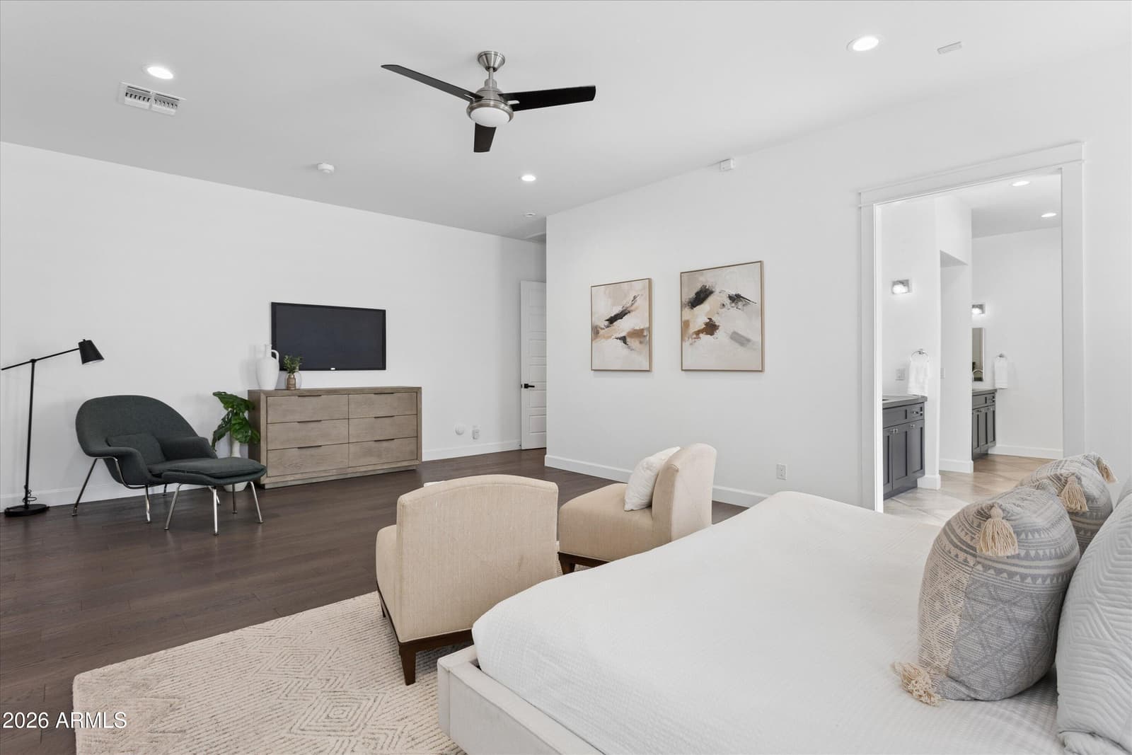 4432 N 38th Street, Phoenix, AZ 85018 — photo 12 of 32