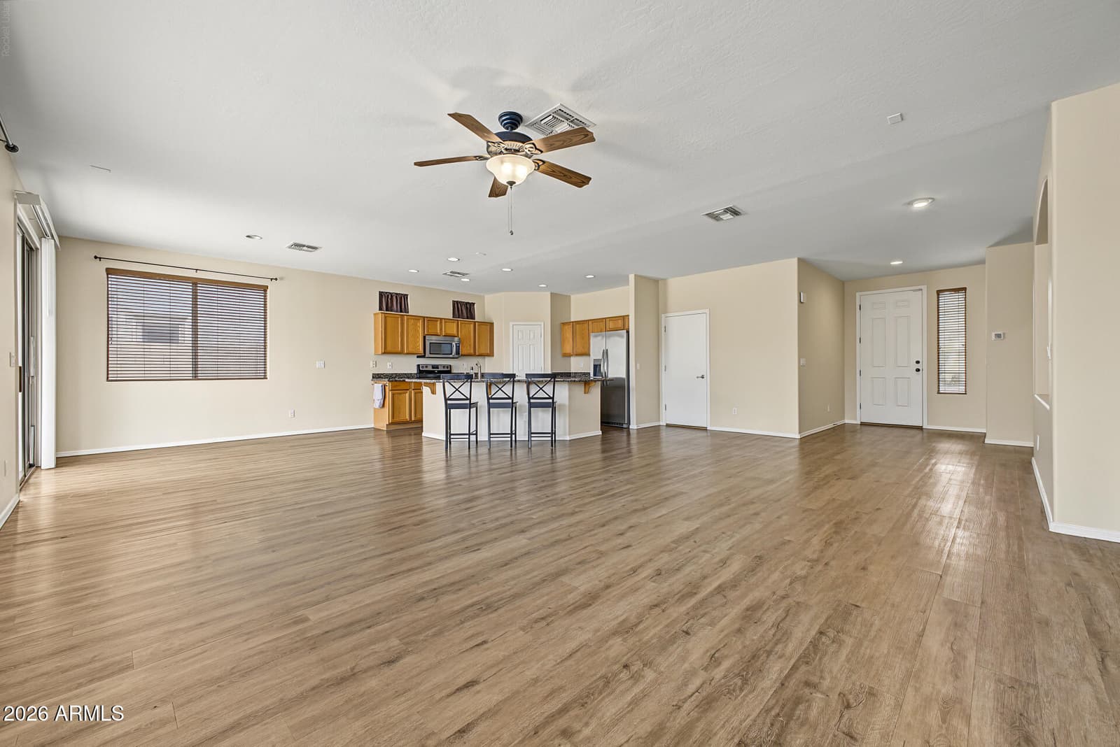 260 W Birchwood Place, Chandler, AZ 85248 — photo 4 of 32
