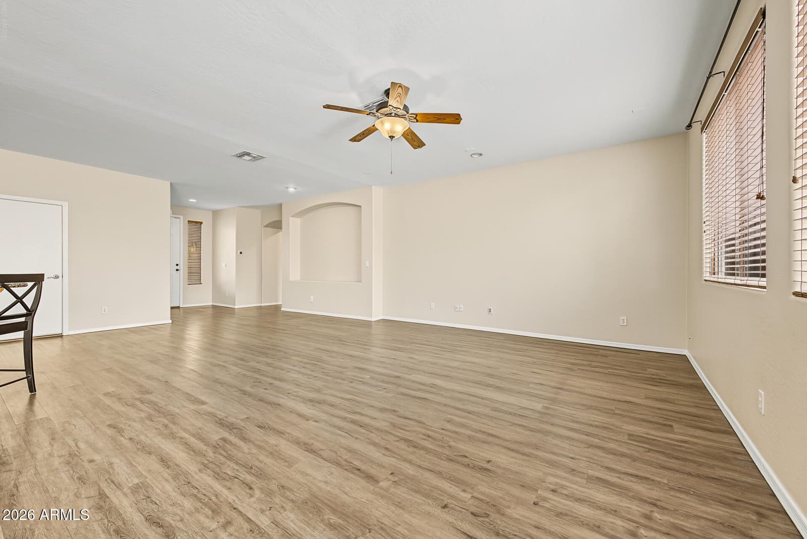 260 W Birchwood Place, Chandler, AZ 85248 — photo 9 of 32