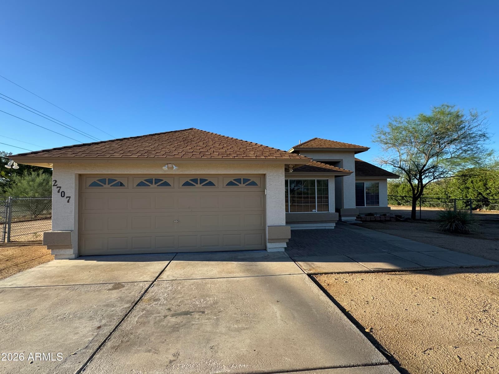 2707 W Irvine Road, Phoenix, AZ 85086 — photo 1 of 44