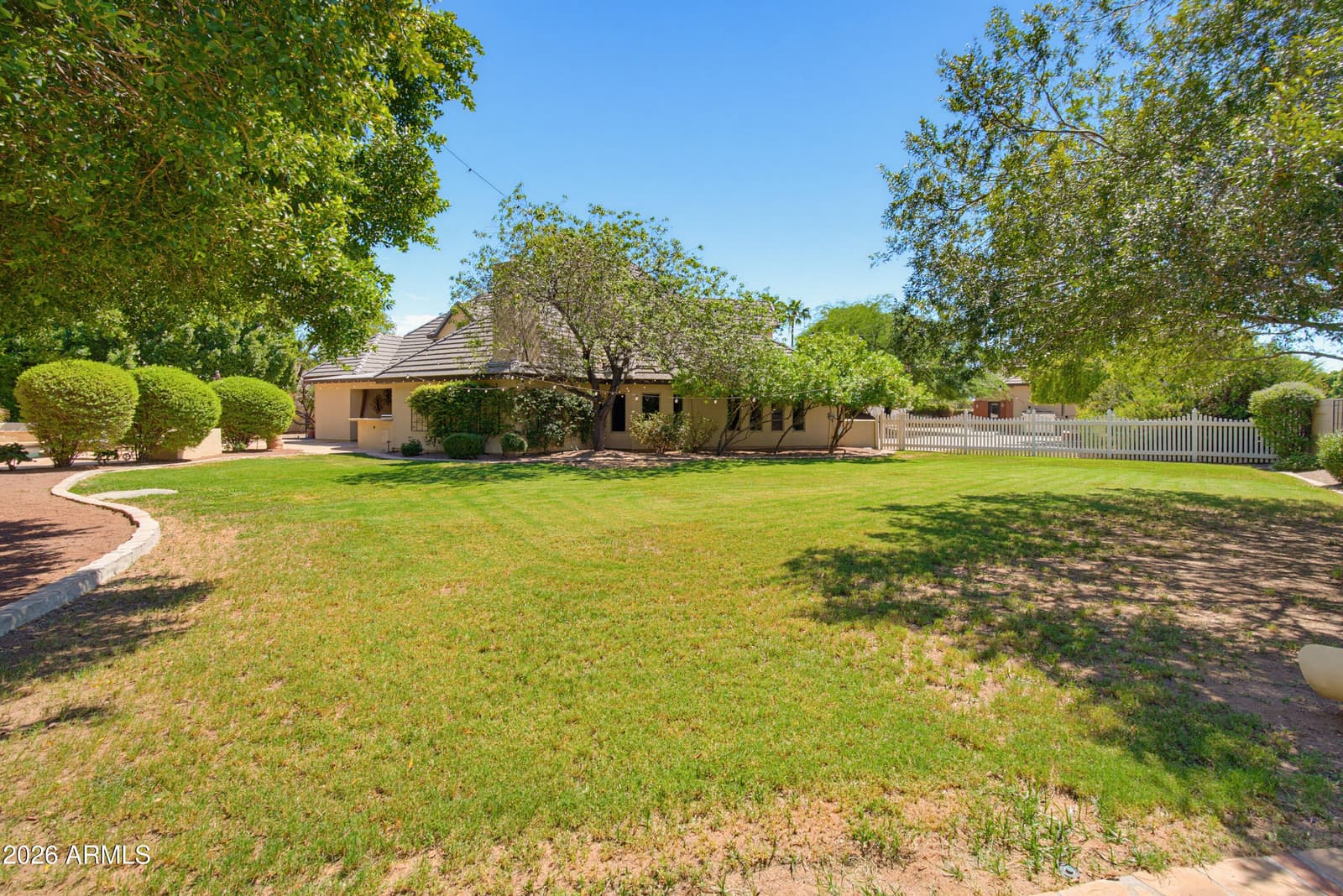 7060 W Surrey Avenue, Peoria, AZ 85381 — photo 26 of 108