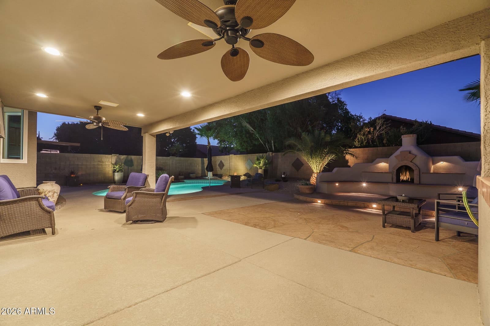9164 W Paradise Lane, Peoria, AZ 85382 — photo 28 of 44