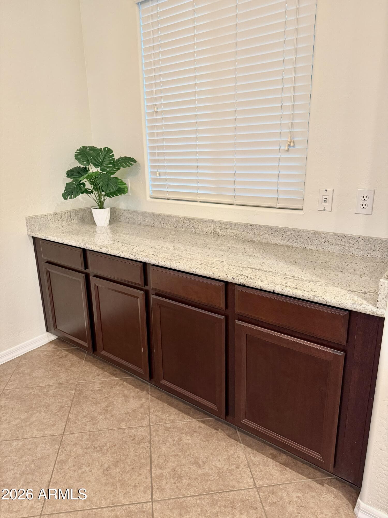 2564 E Orleans Drive, Gilbert, AZ 85298 — photo 5 of 17