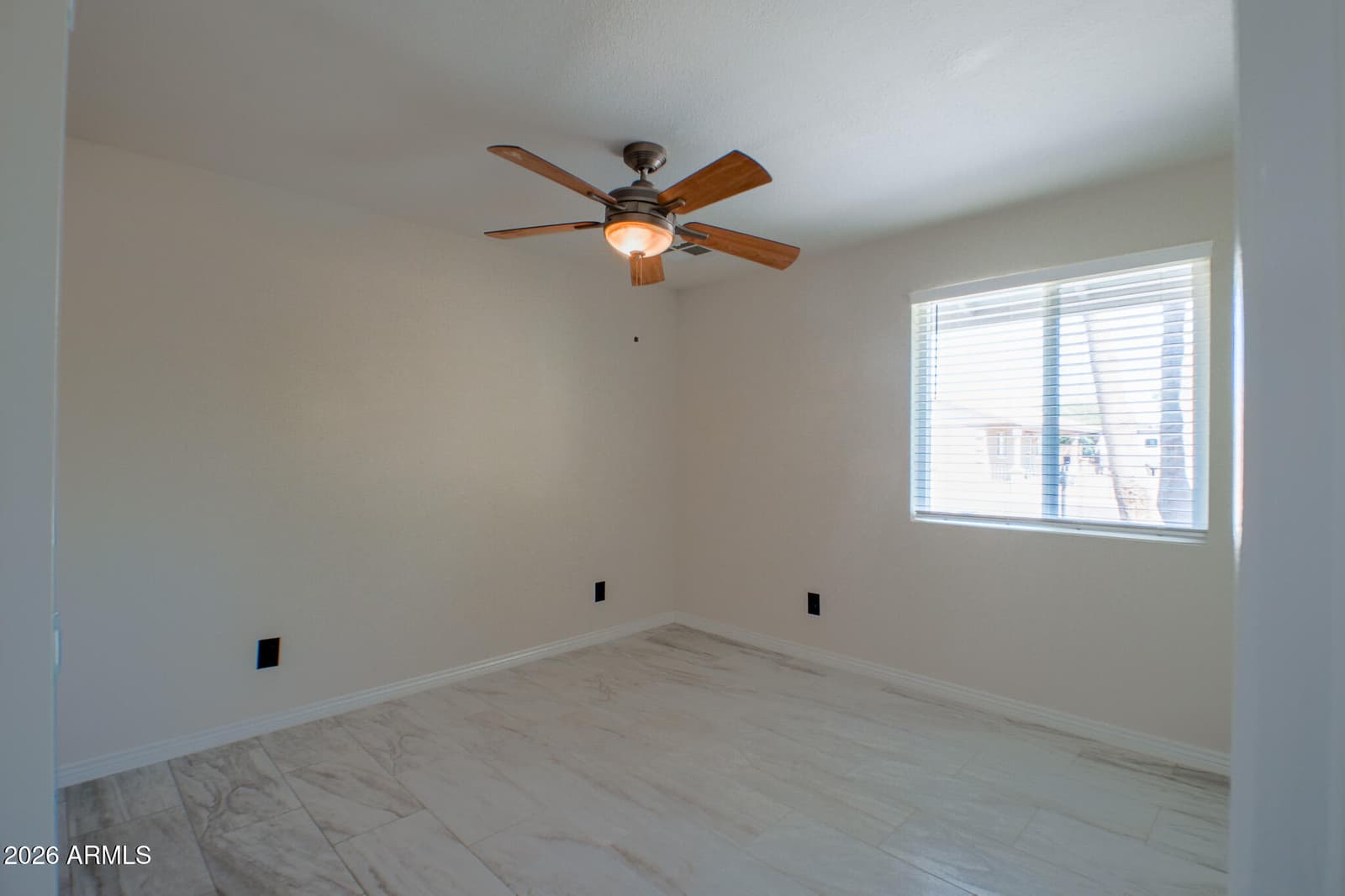 2844 N 71st Lane, Phoenix, AZ 85035 — photo 11 of 20