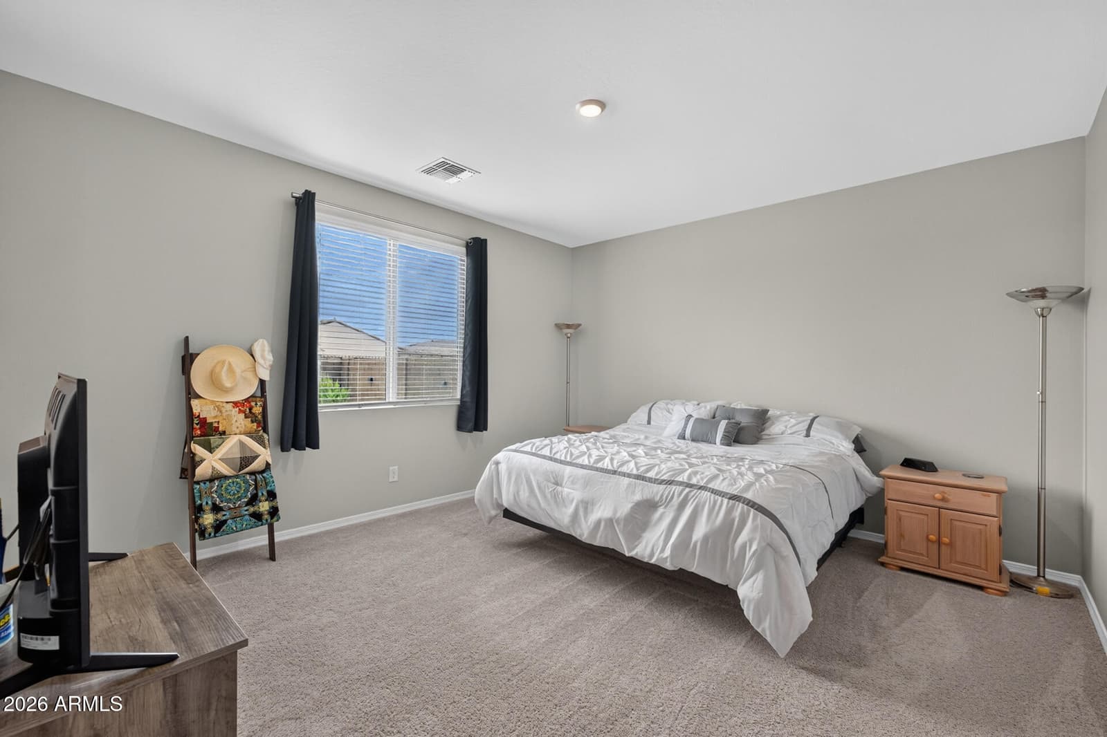 2705 E Rustler Road, San Tan Valley, AZ 85140 — photo 13 of 33