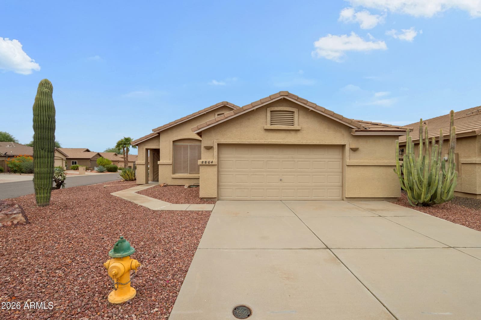 8864 E RED MOUNTAIN Lane, Gold Canyon, AZ 85118