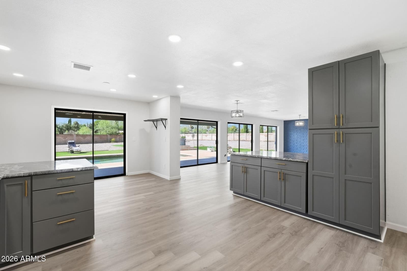 2726 E Papago Trail, Sierra Vista, AZ 85650 — photo 11 of 56
