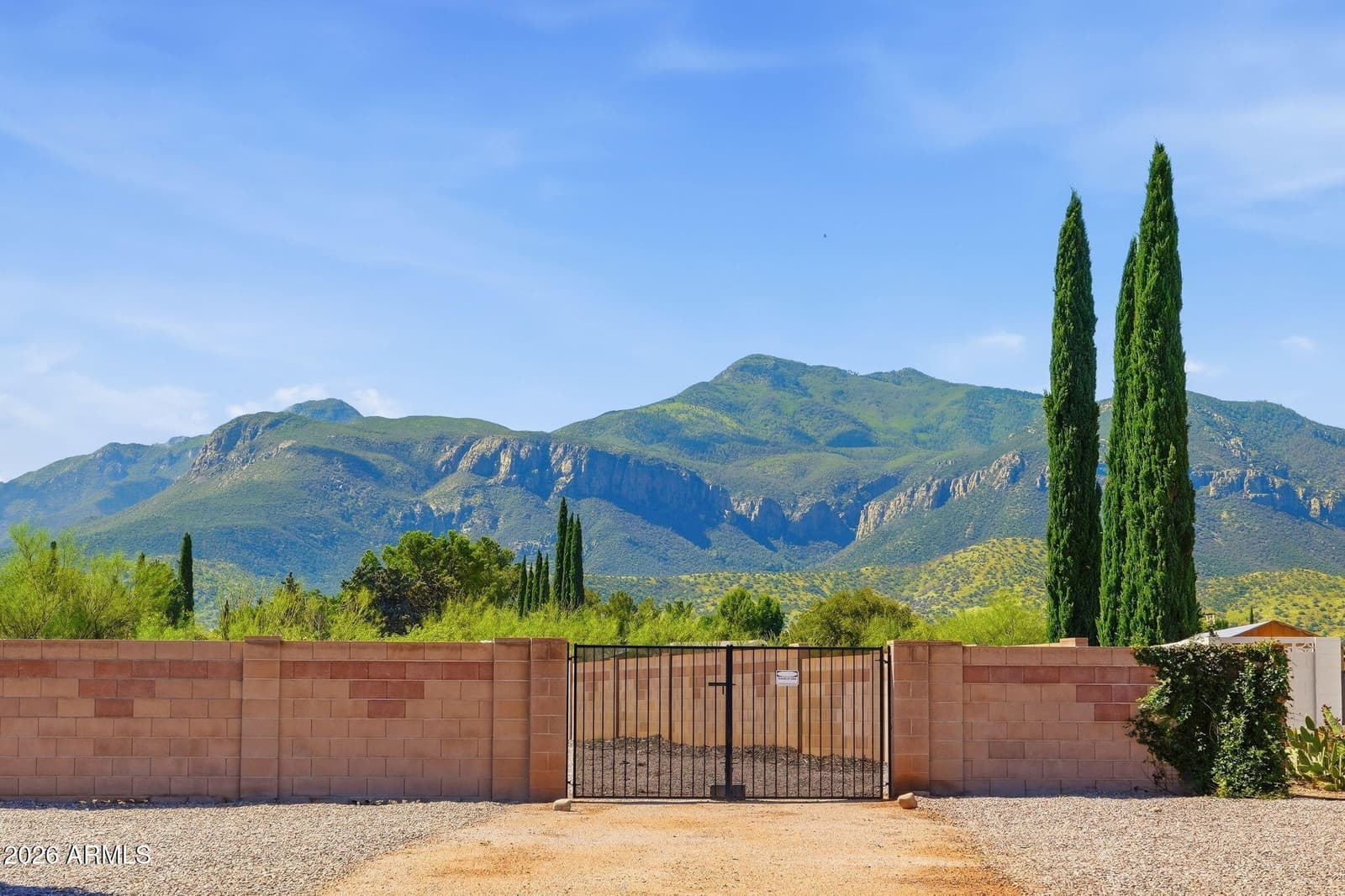 2726 E Papago Trail, Sierra Vista, AZ 85650 — photo 6 of 56