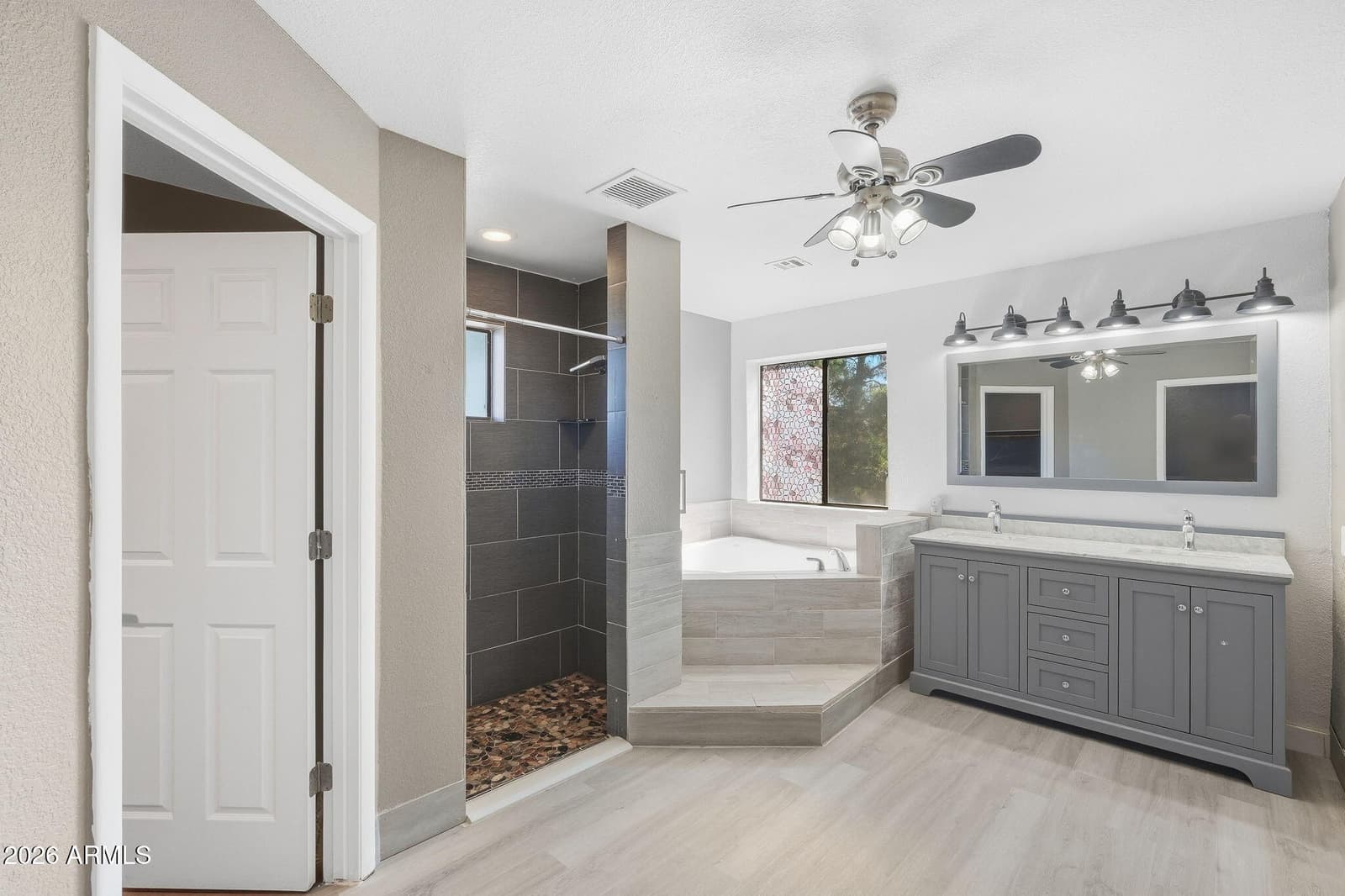2726 E Papago Trail, Sierra Vista, AZ 85650 — photo 21 of 56