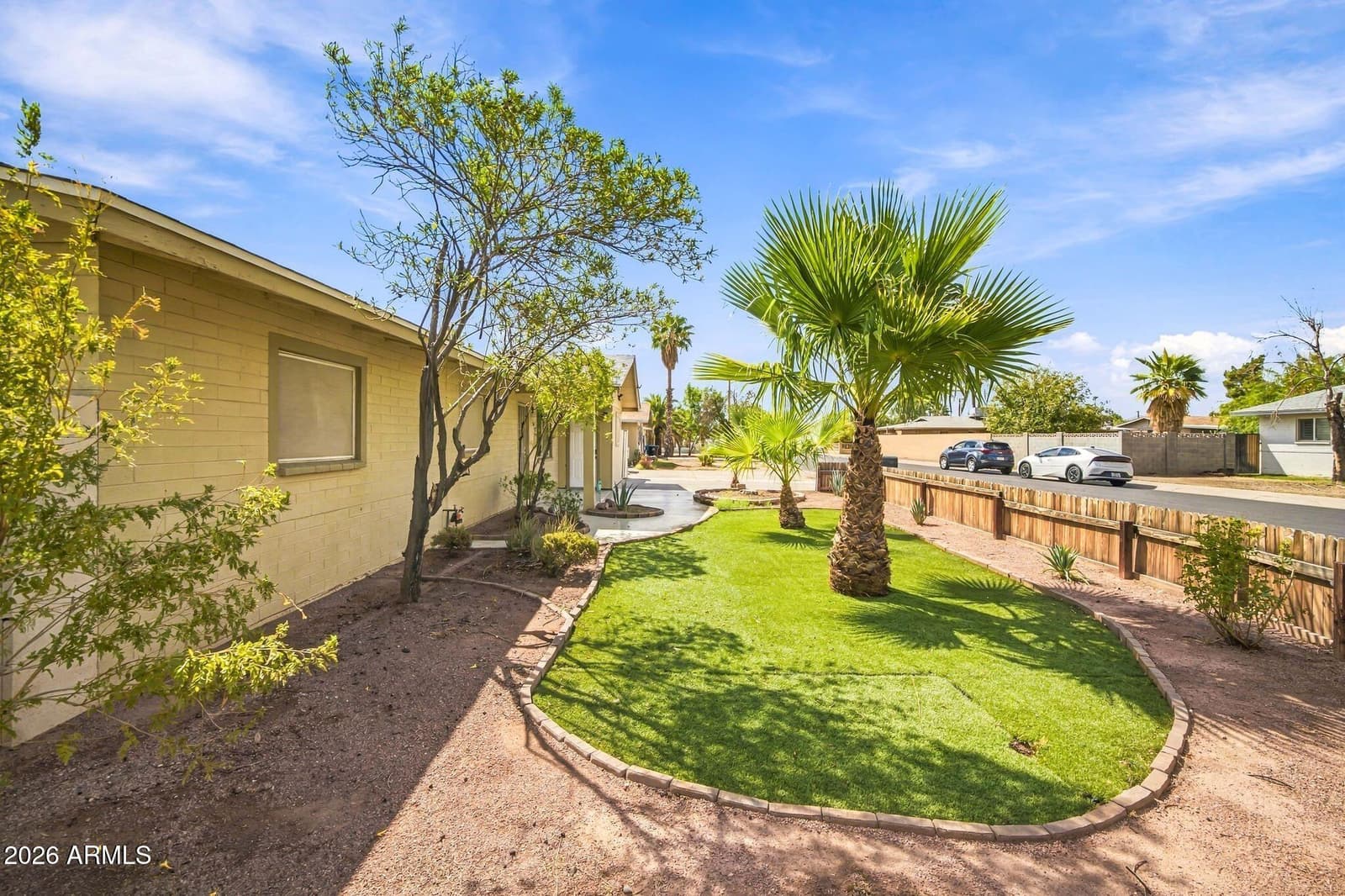 7137 N 33rd Avenue, Phoenix, AZ 85051 — photo 15 of 34