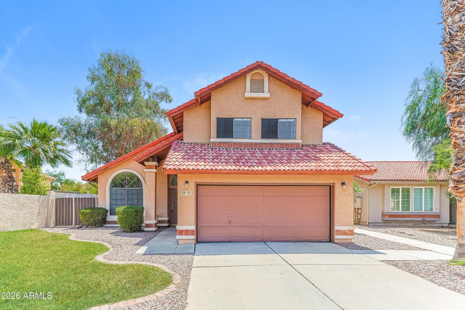 307 S Ocean Drive, Gilbert, AZ 85233 — photo 1 of 15