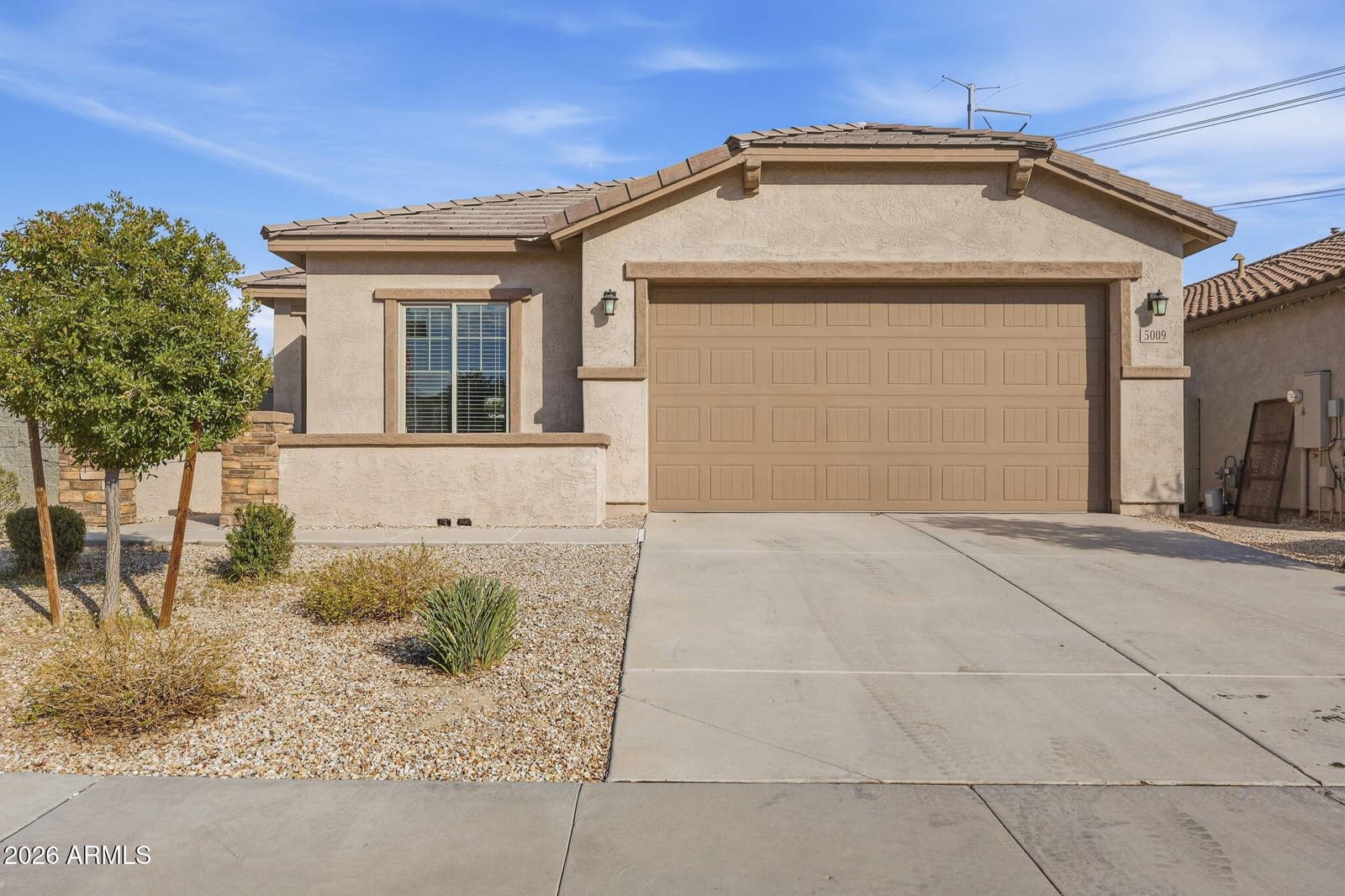 5009 S 112th Avenue, Tolleson, AZ 85353 — photo 3 of 32