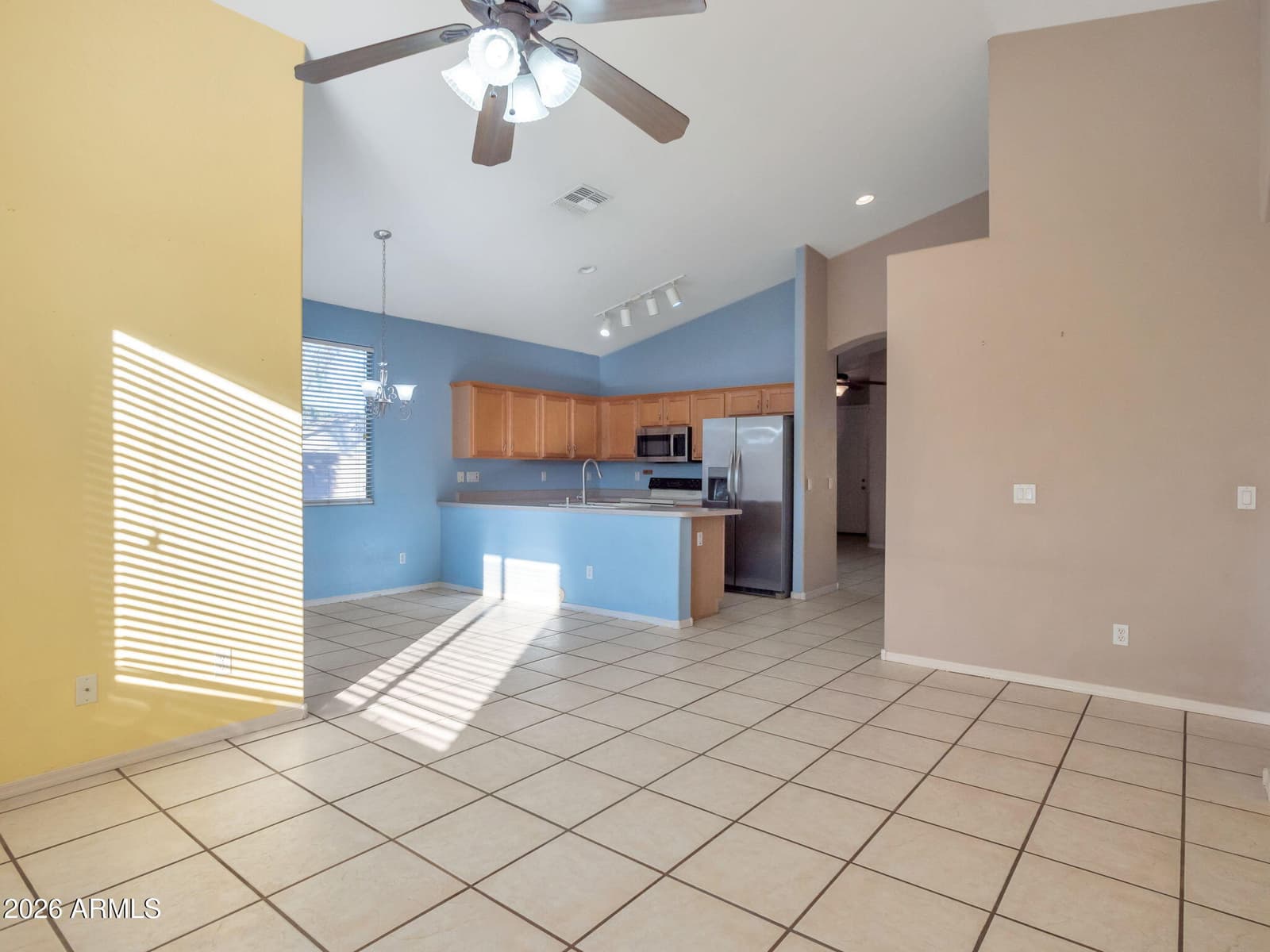 3142 N 126th Drive, Avondale, AZ 85392 — photo 6 of 20