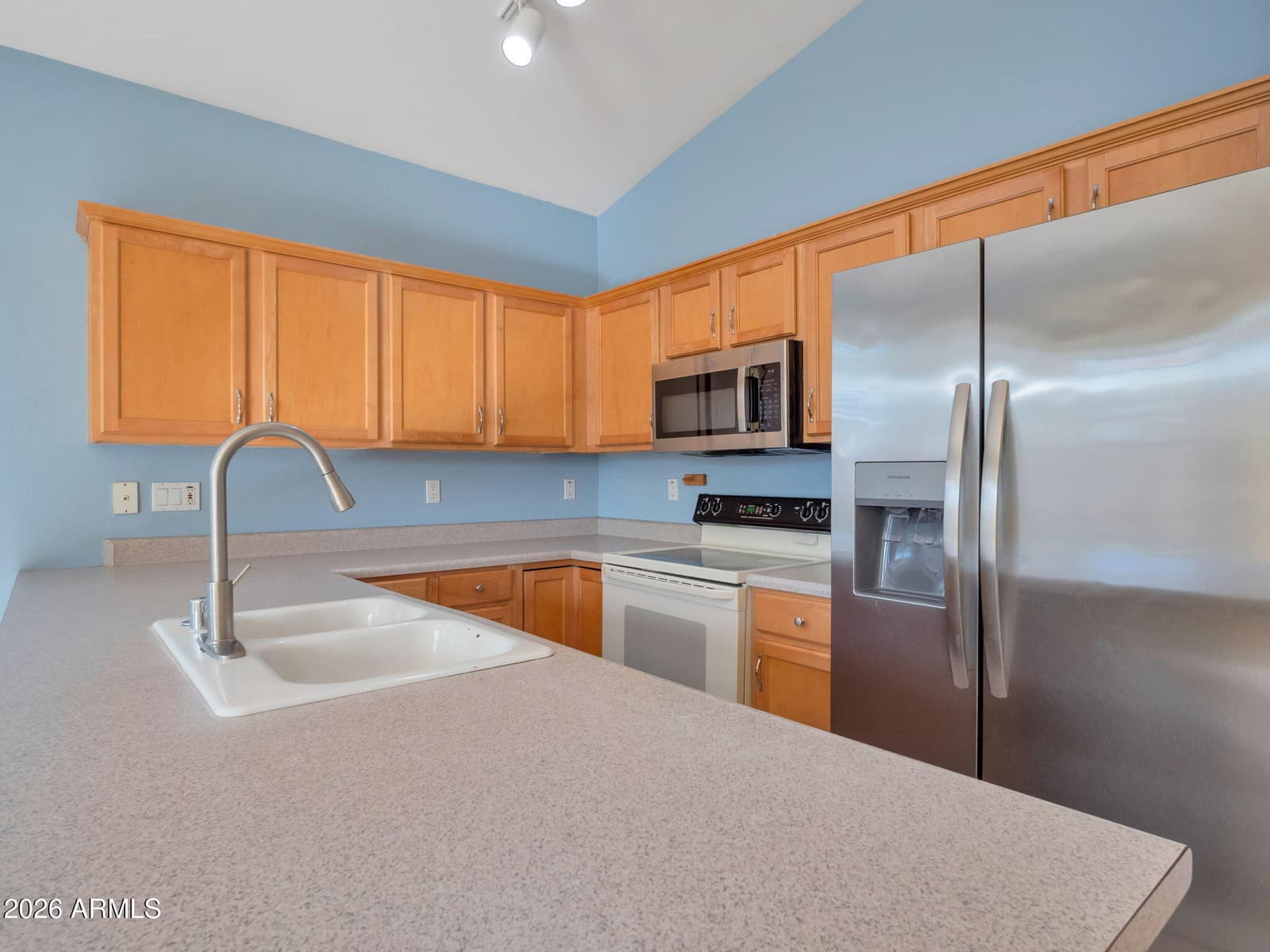3142 N 126th Drive, Avondale, AZ 85392 — photo 7 of 20