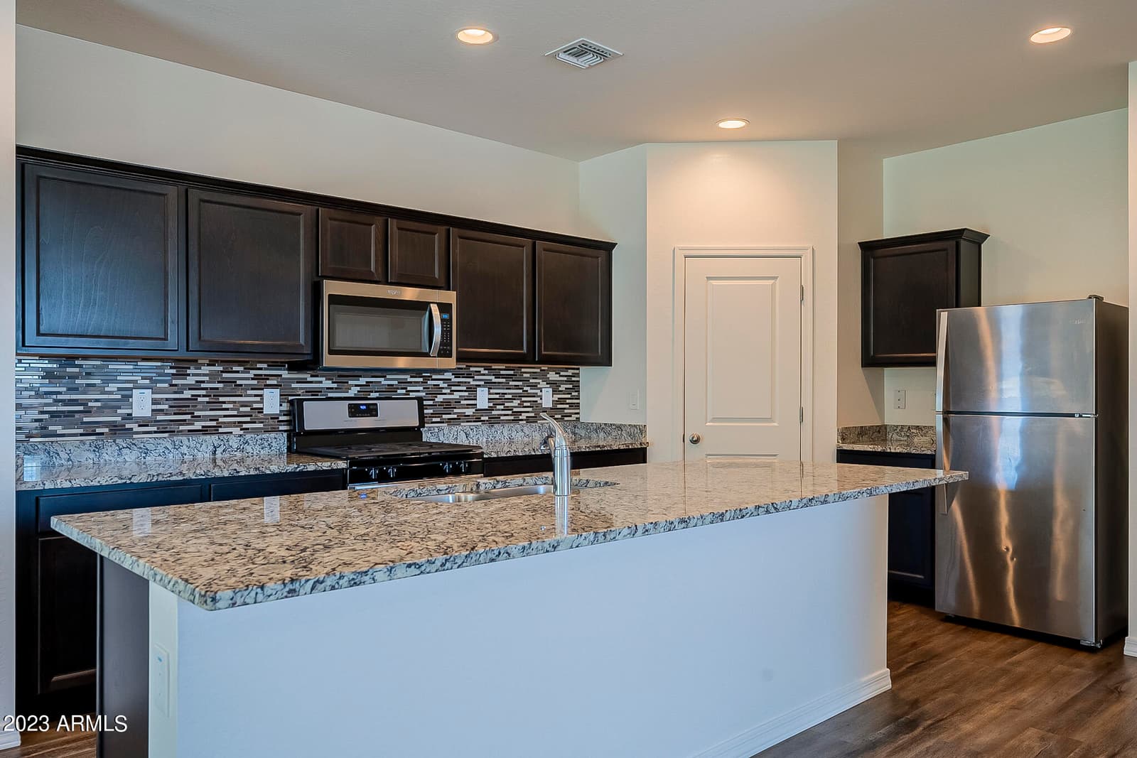 4505 W Saddlebush Way, San Tan Valley, AZ 85144 — photo 11 of 43