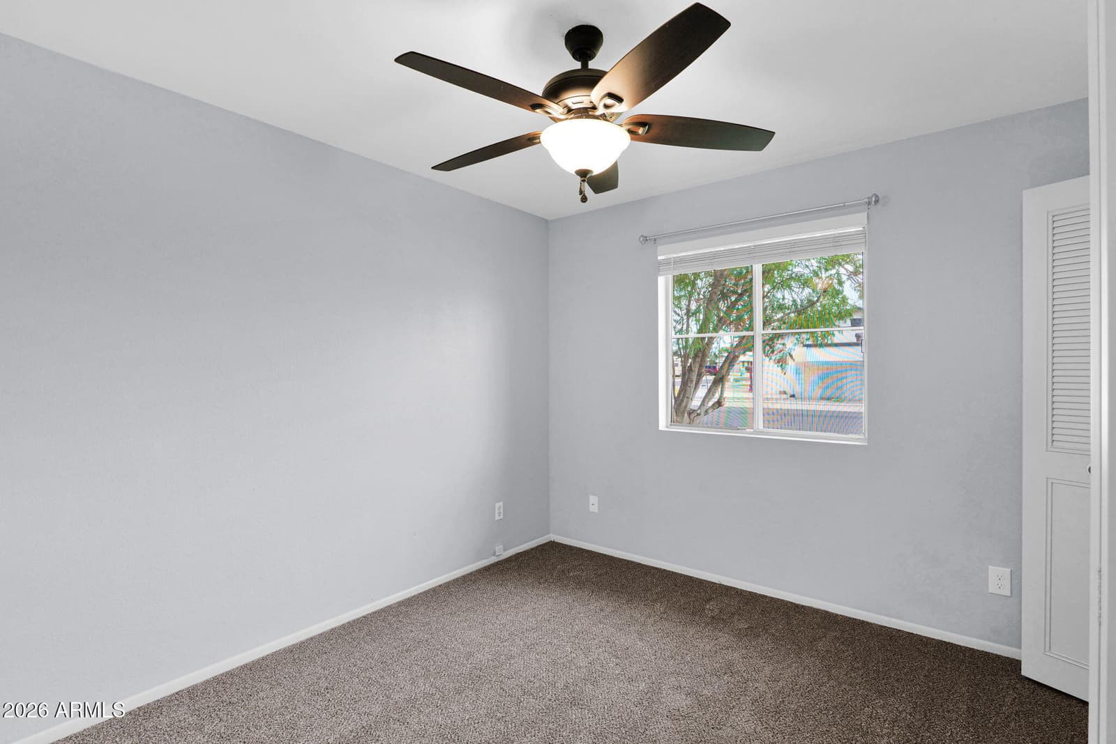 12036 N 41st Drive, Phoenix, AZ 85029 — photo 16 of 32