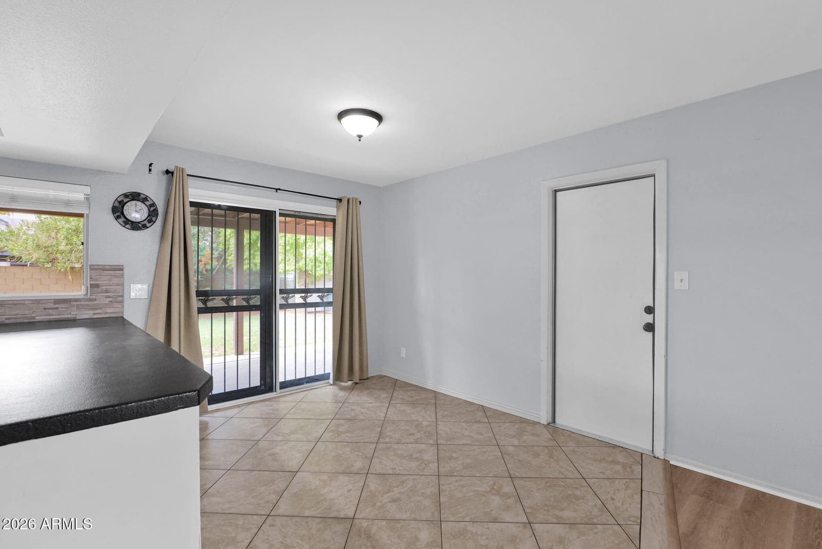 12036 N 41st Drive, Phoenix, AZ 85029 — photo 10 of 32