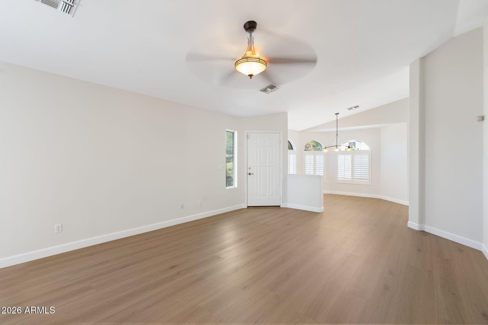 4315 E Glenhaven Drive, Phoenix, AZ 85048 — photo 5 of 28