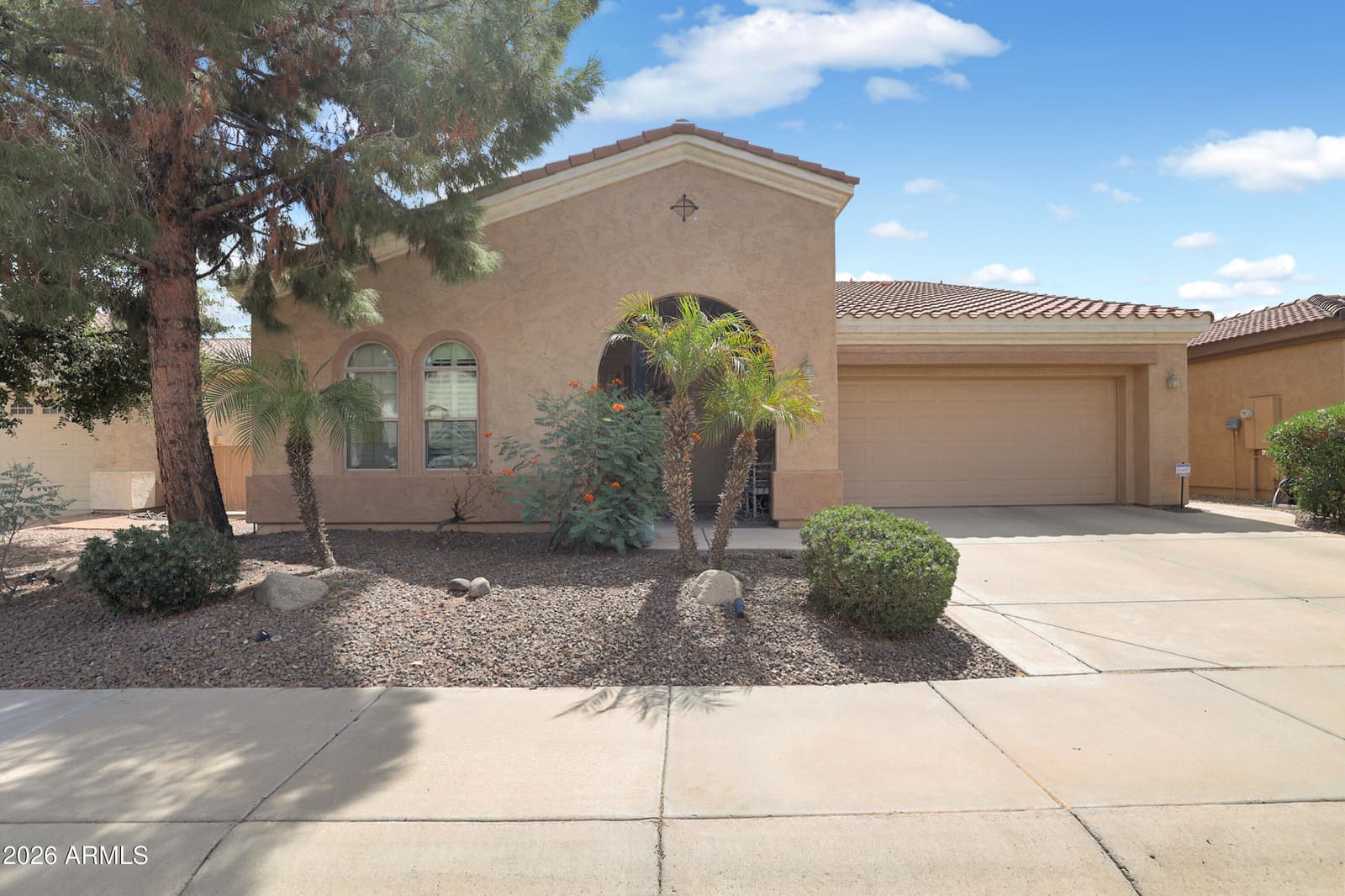 4755 E Rakestraw Lane, Gilbert, AZ 85298 — photo 1 of 30