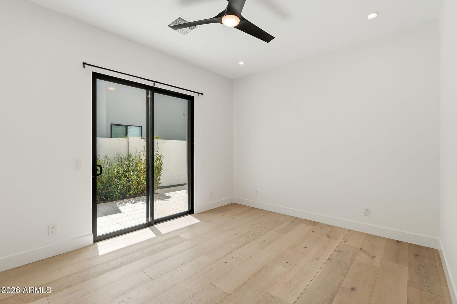 5529 N 2nd Place, Phoenix, AZ 85012 — photo 29 of 59