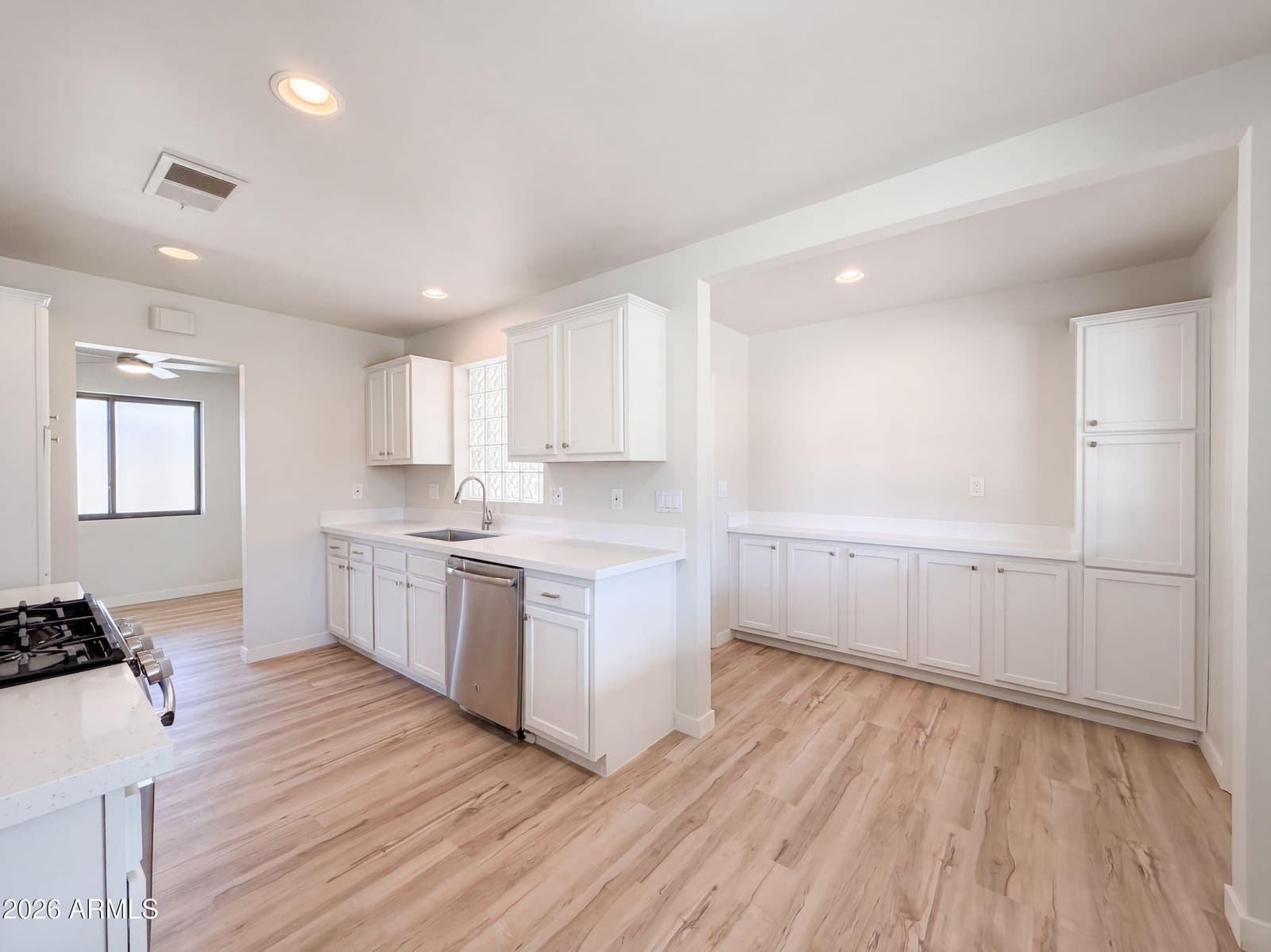 4801 N 14th Avenue, Phoenix, AZ 85013 — photo 2 of 23